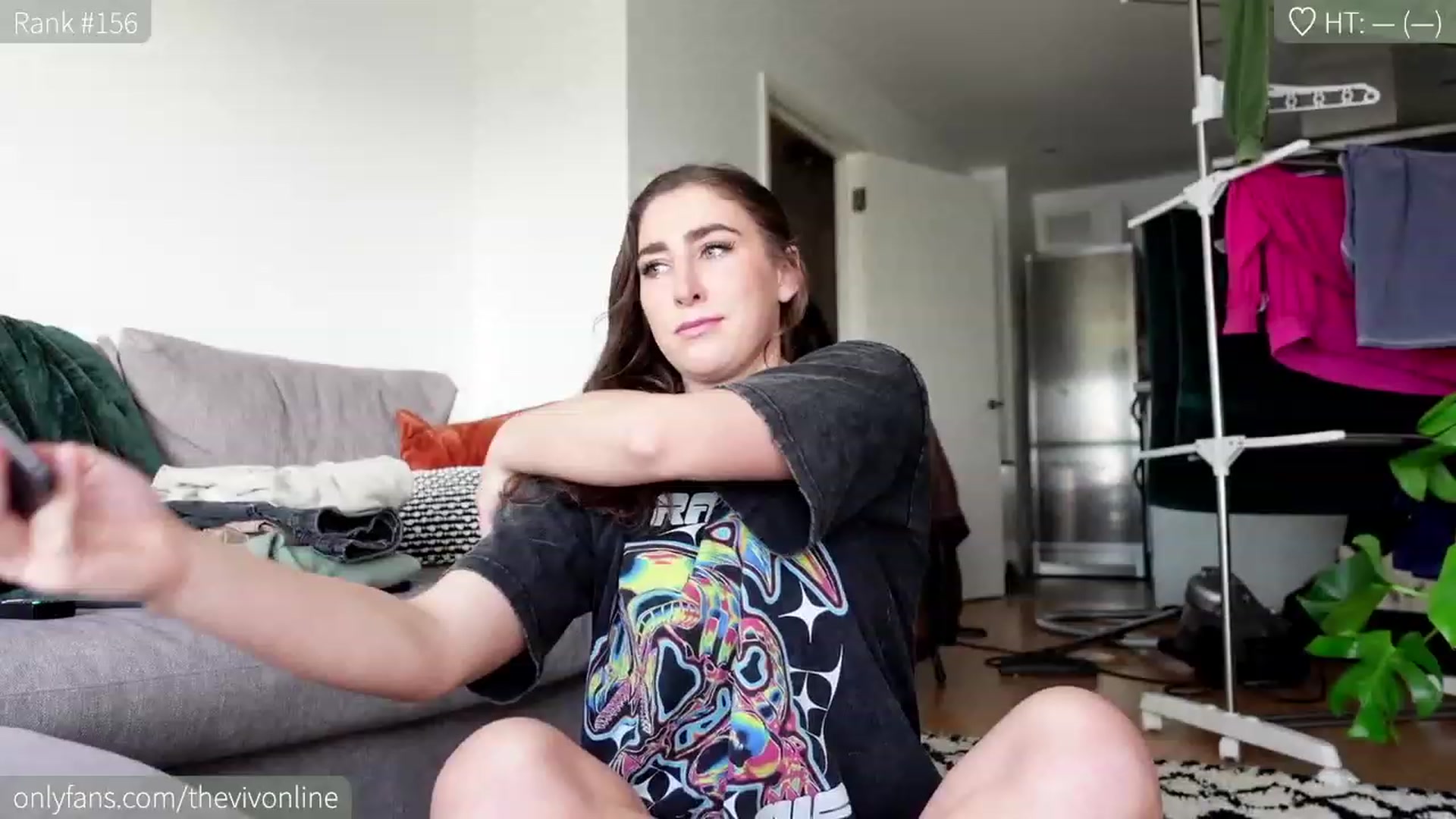 Gallery image thumbnail from HelloViv's myfreecams stream on, 02/05/2023, 16:11 image 2 of 20