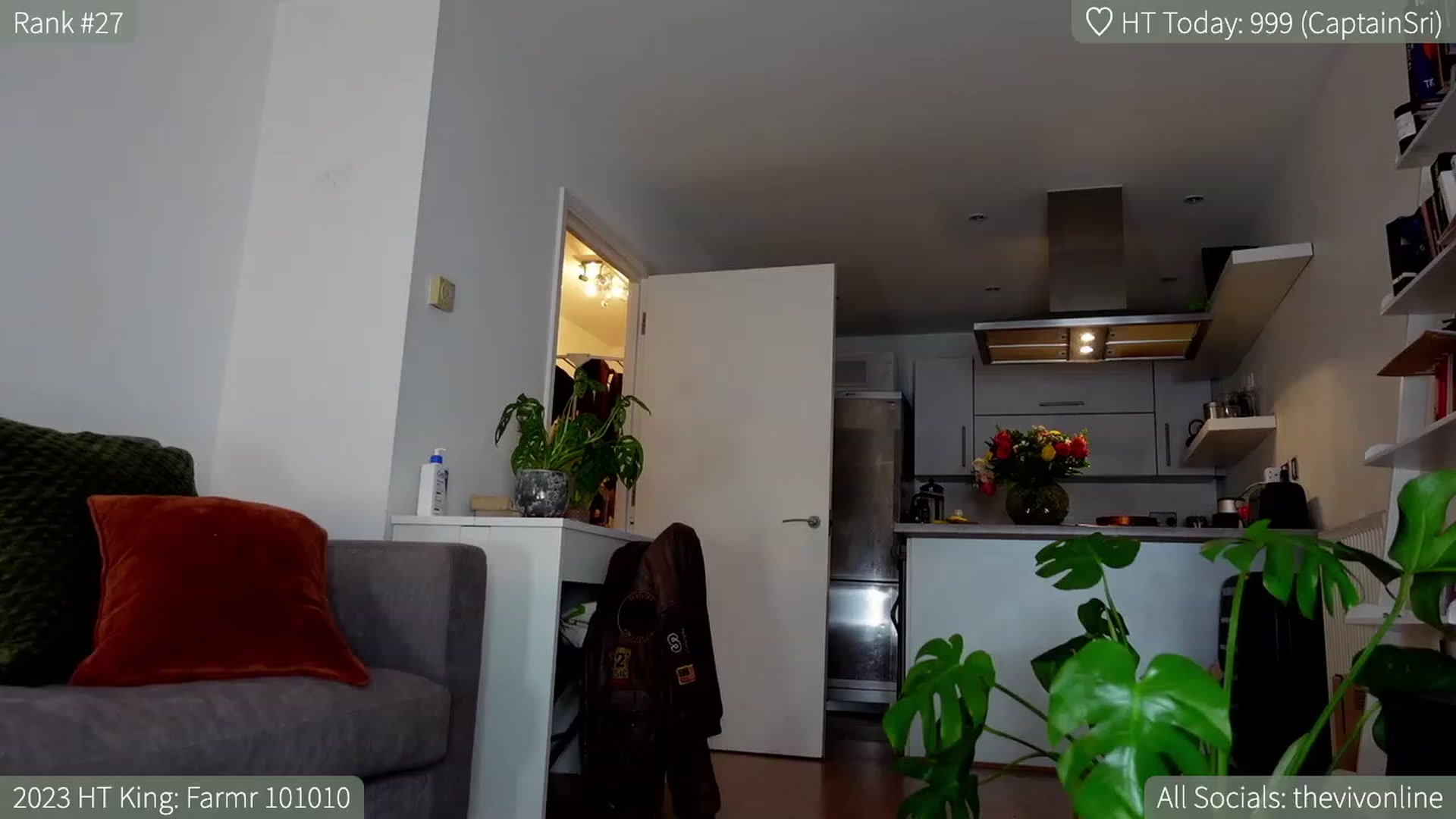 Gallery image thumbnail from HelloViv's myfreecams stream on, 03/01/2023, 21:04 image 13 of 20