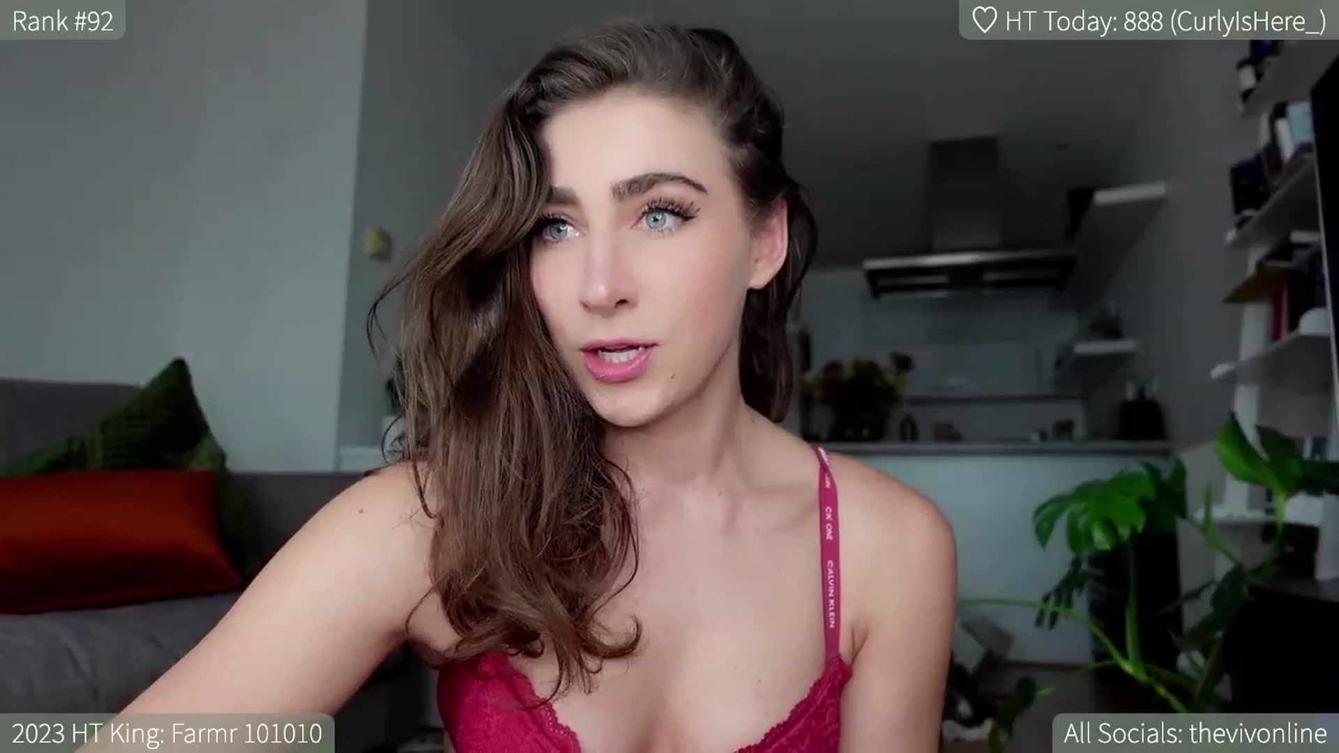 Gallery image thumbnail from HelloViv's myfreecams stream on, 03/05/2023, 16:13 image 8 of 20