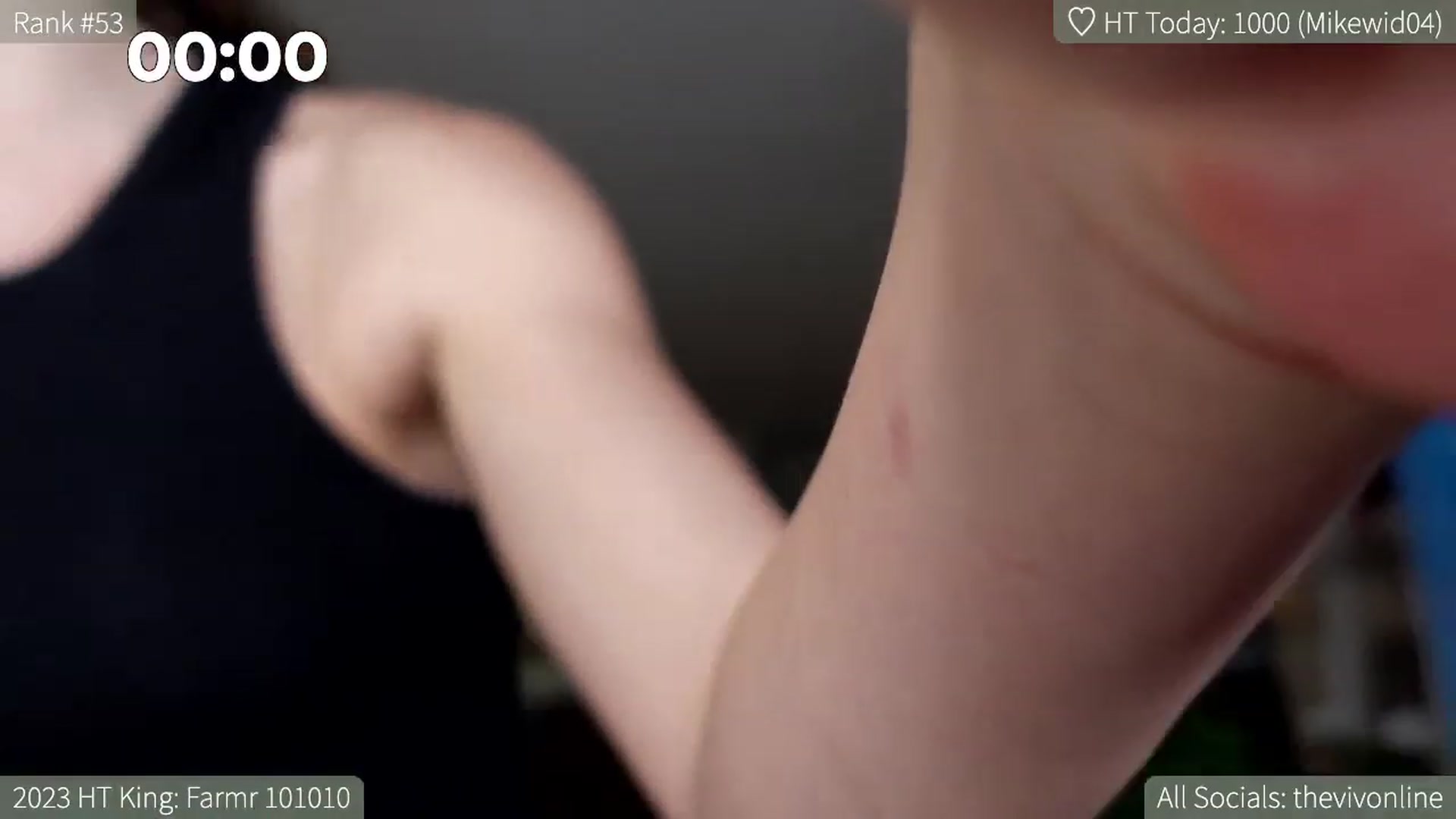 Gallery image thumbnail from HelloViv's myfreecams stream on, 03/08/2023, 20:28 image 9 of 20