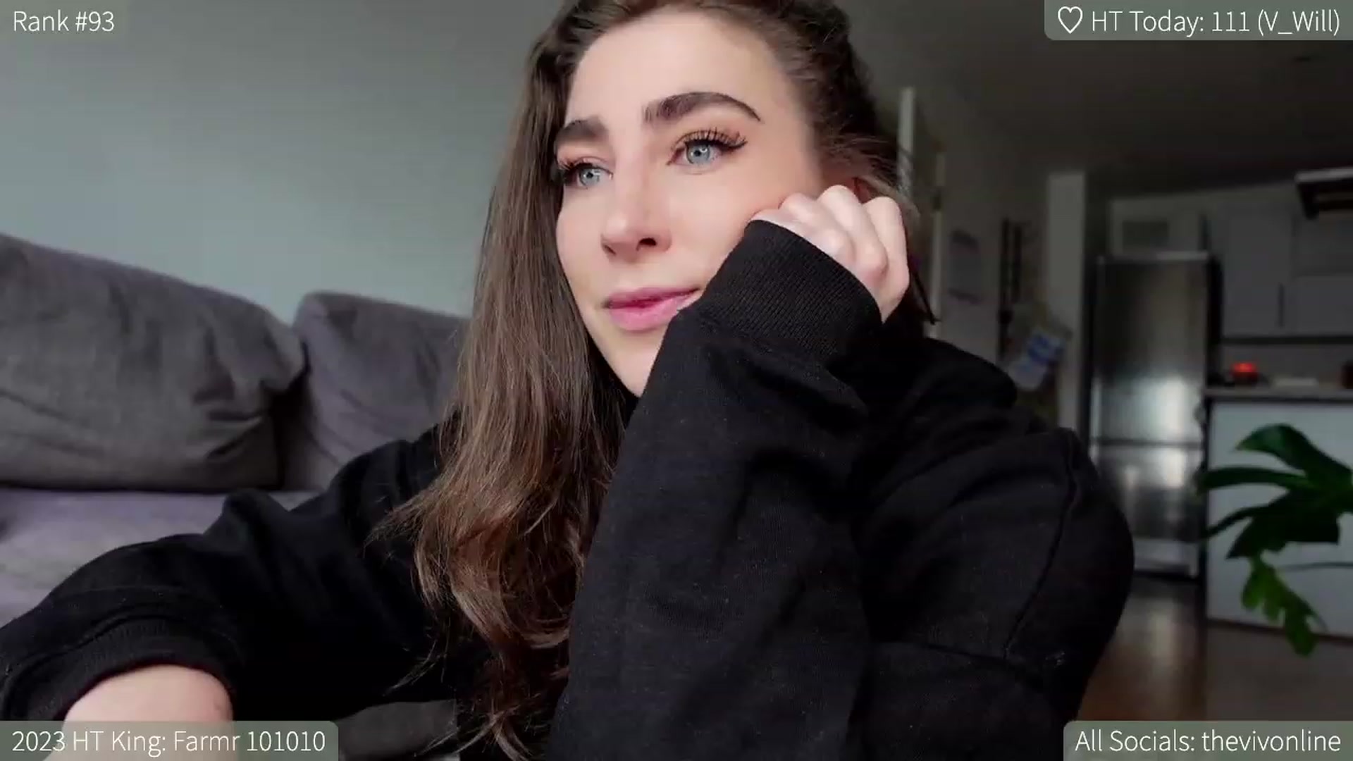 Gallery image thumbnail from HelloViv's myfreecams stream on, 03/14/2023, 12:23 image 12 of 20