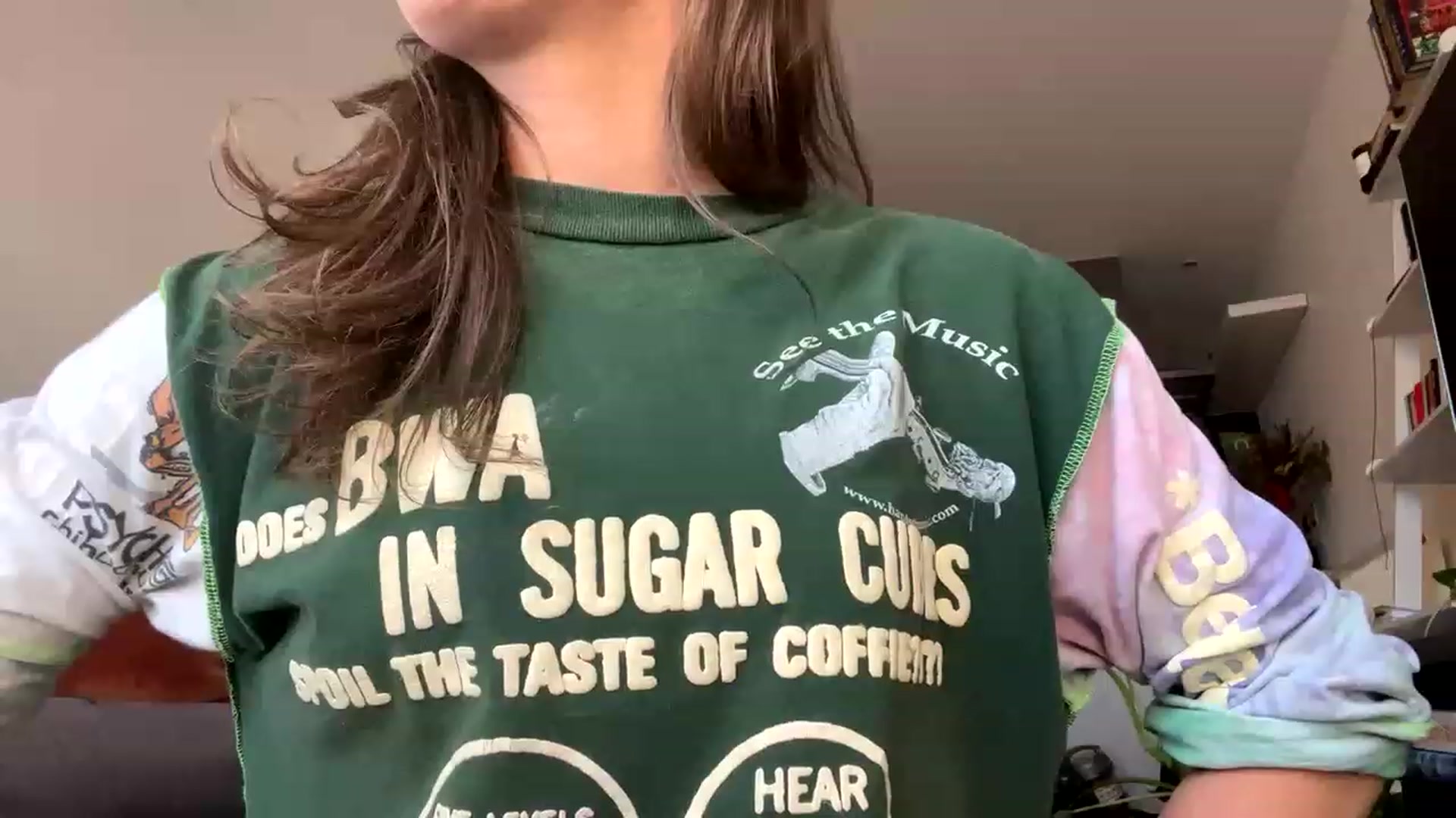 Gallery image thumbnail from HelloViv's myfreecams stream on, 04/25/2023, 18:50 image 3 of 20