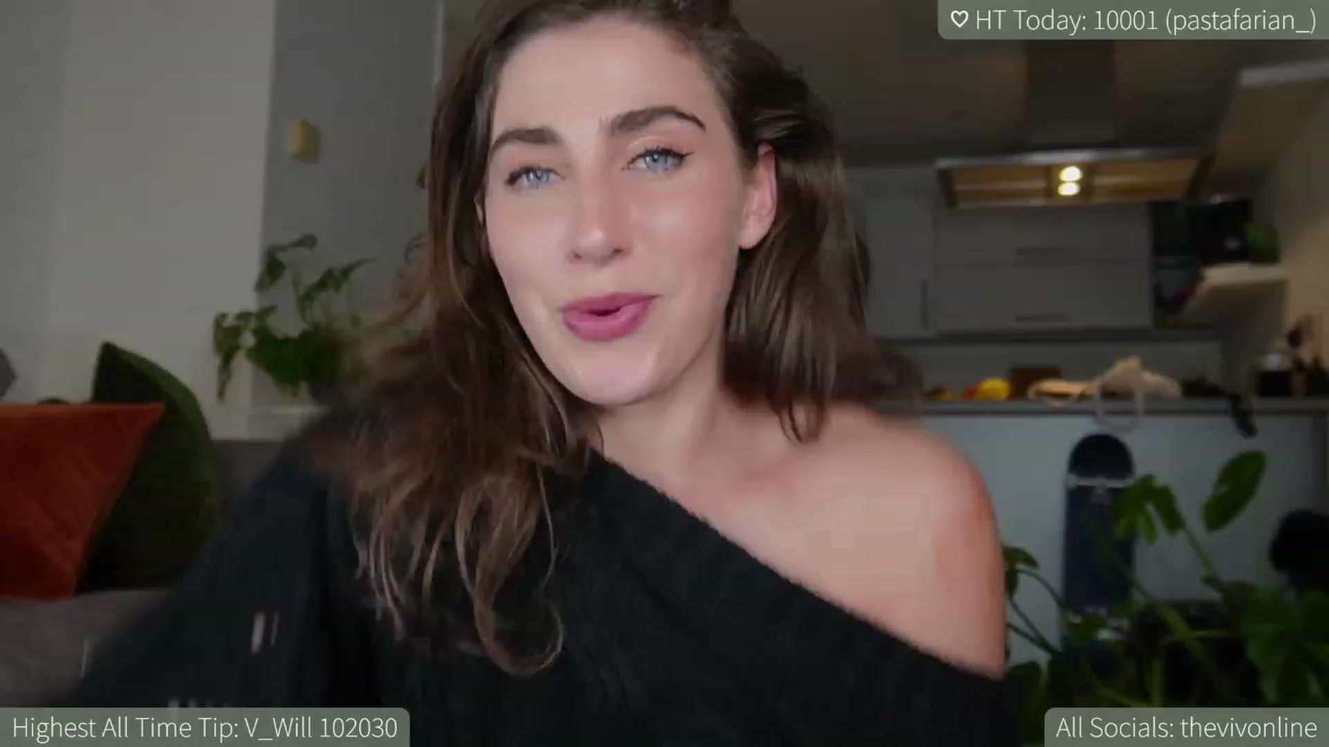Gallery image thumbnail from HelloViv's myfreecams stream on, 05/09/2023, 23:34 image 1 of 20
