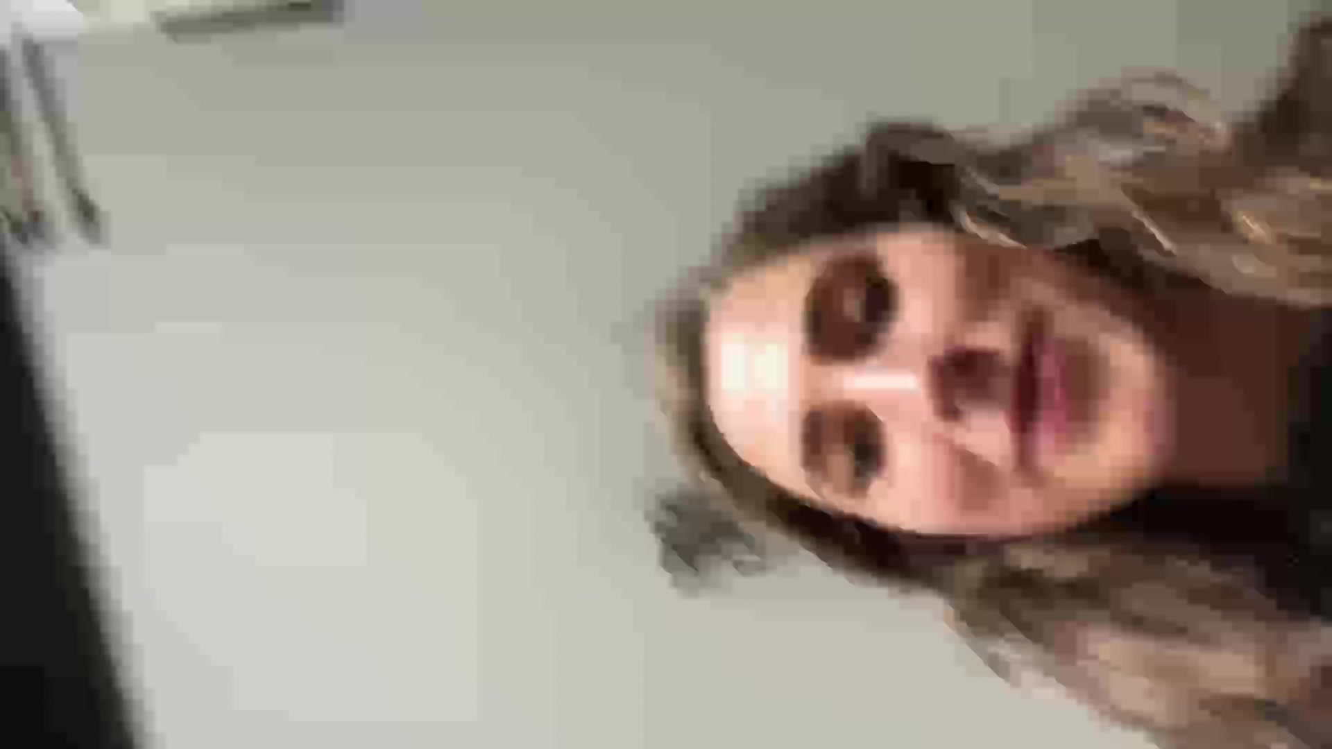 Gallery image thumbnail from HelloViv's myfreecams stream on, 06/04/2023, 18:19 image 4 of 20