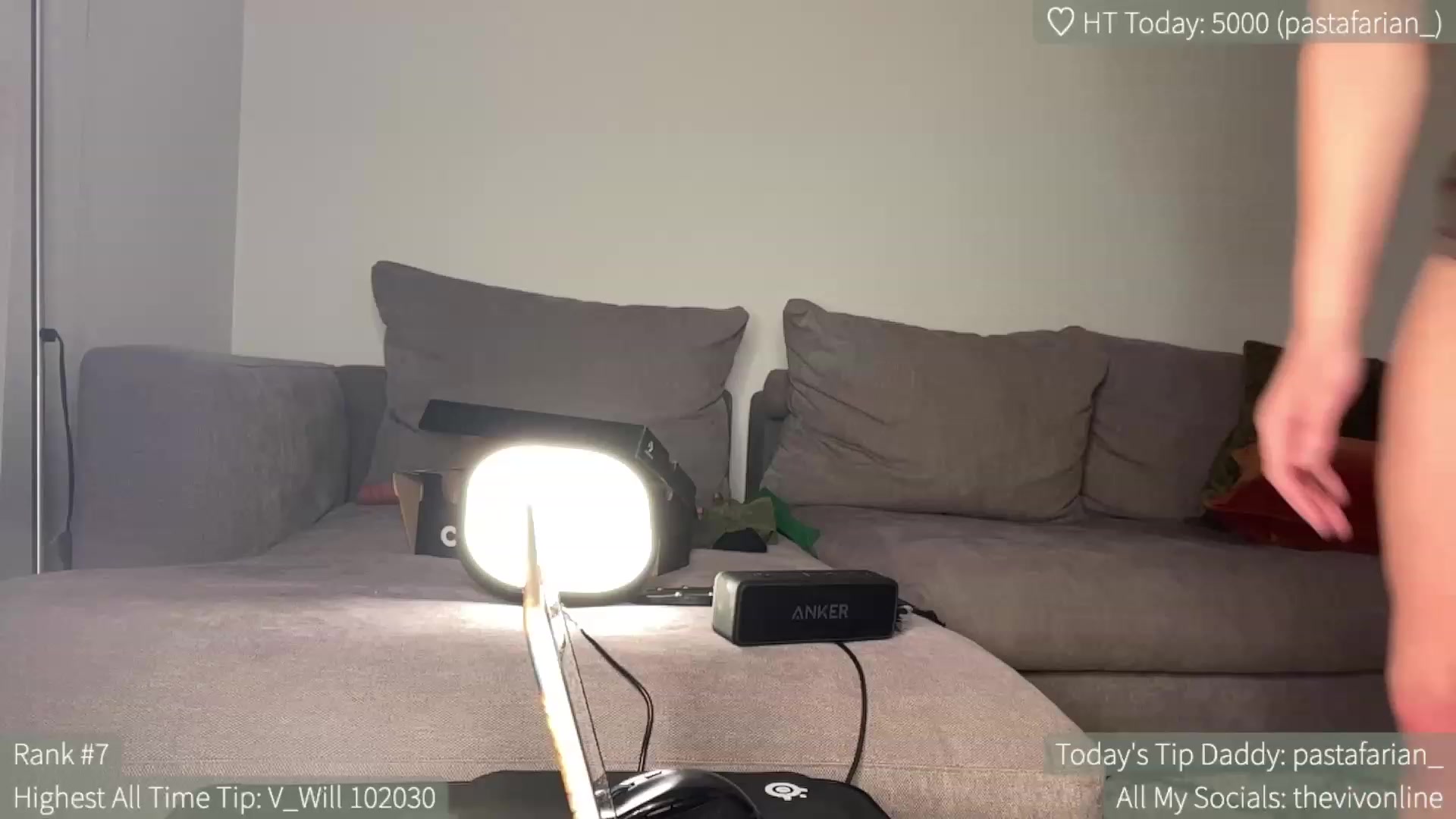 Gallery image thumbnail from HelloViv's myfreecams stream on, 06/07/2023, 21:02 image 15 of 20