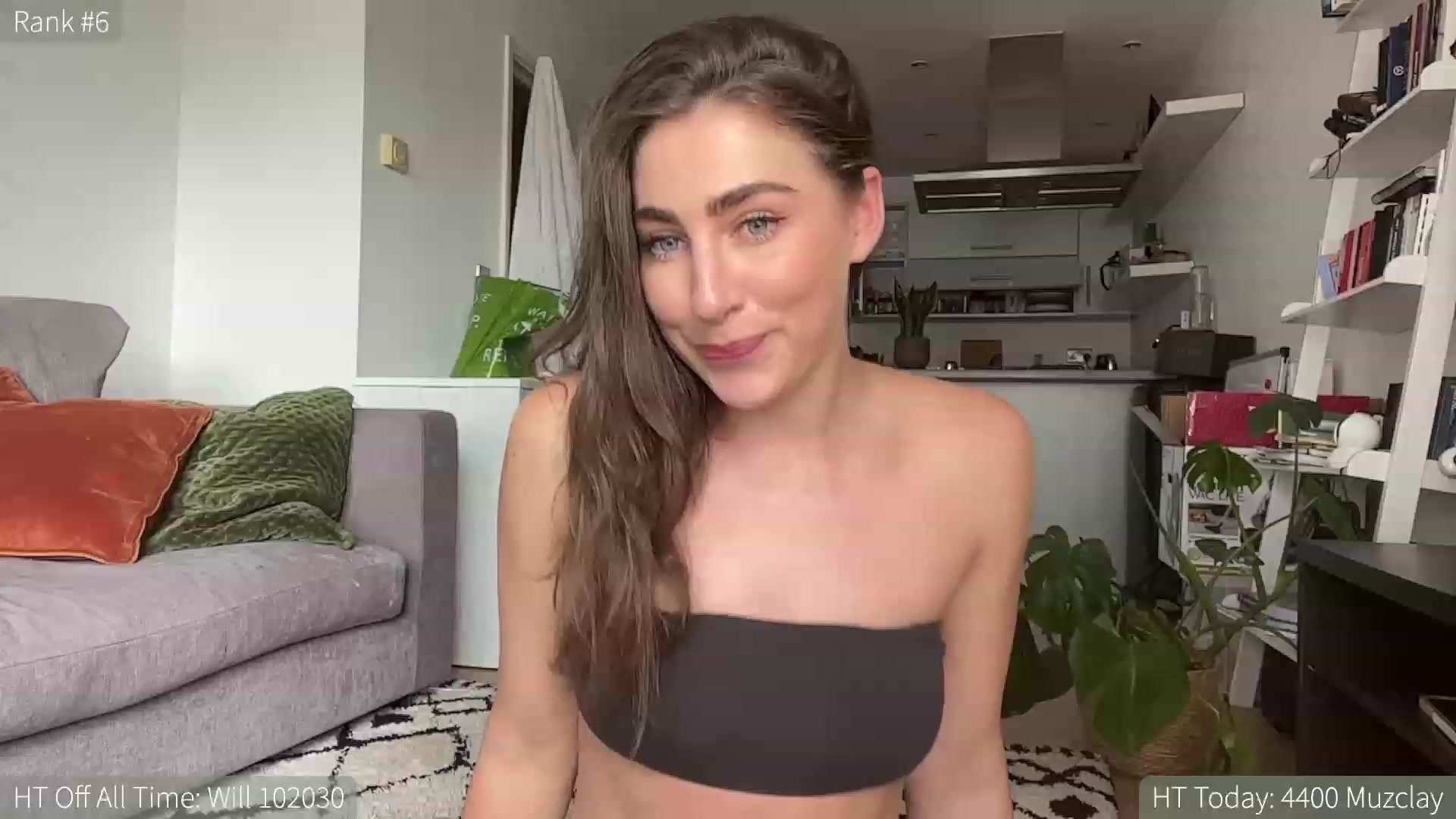 Gallery image thumbnail from HelloViv's myfreecams stream on, 07/10/2023, 14:51 image 1 of 20