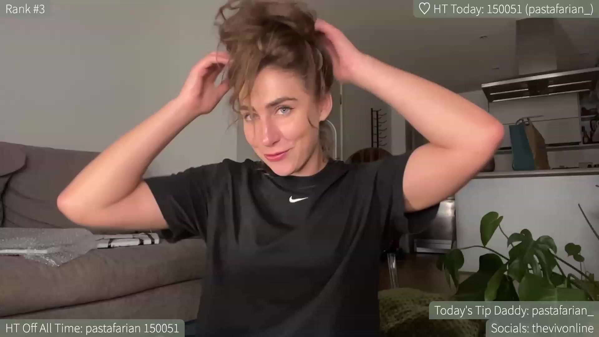 Gallery image thumbnail from HelloViv's myfreecams stream on, 07/10/2023, 20:46 image 17 of 20