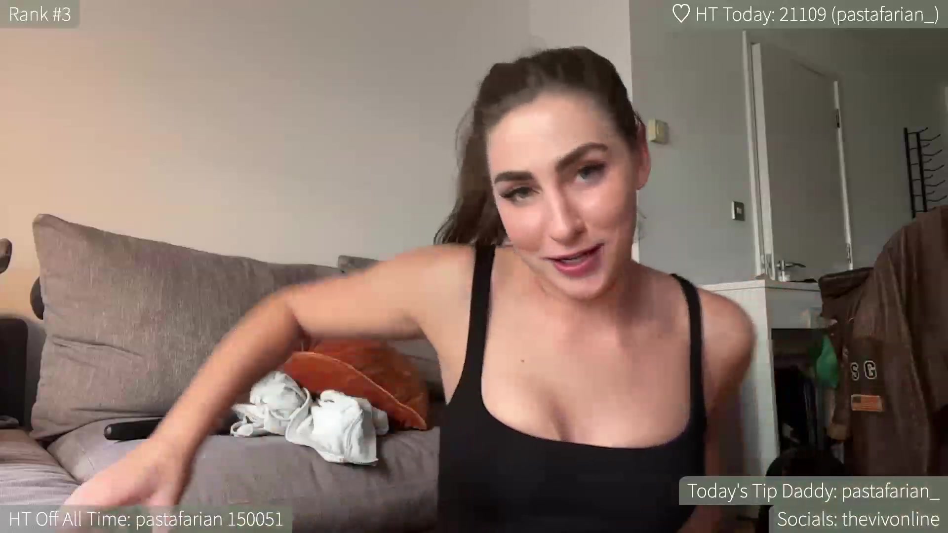 Gallery image thumbnail from HelloViv's myfreecams stream on, 07/13/2023, 18:52 image 18 of 20
