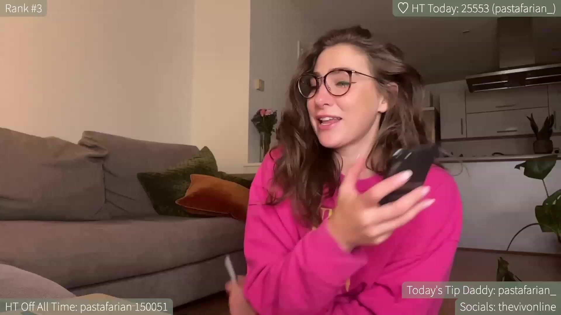 Gallery image thumbnail from HelloViv's myfreecams stream on, 07/18/2023, 24:59 image 15 of 20
