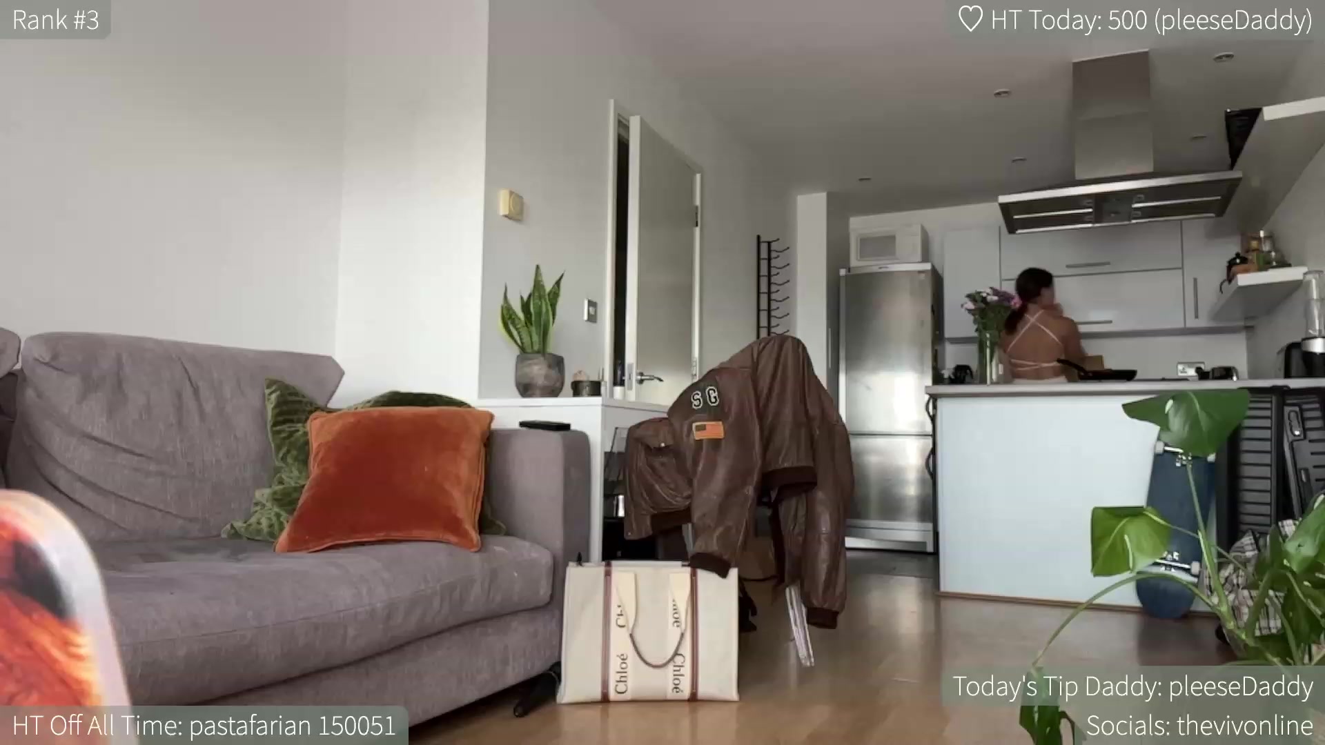 Gallery image thumbnail from HelloViv's myfreecams stream on, 07/21/2023, 13:44 image 1 of 20