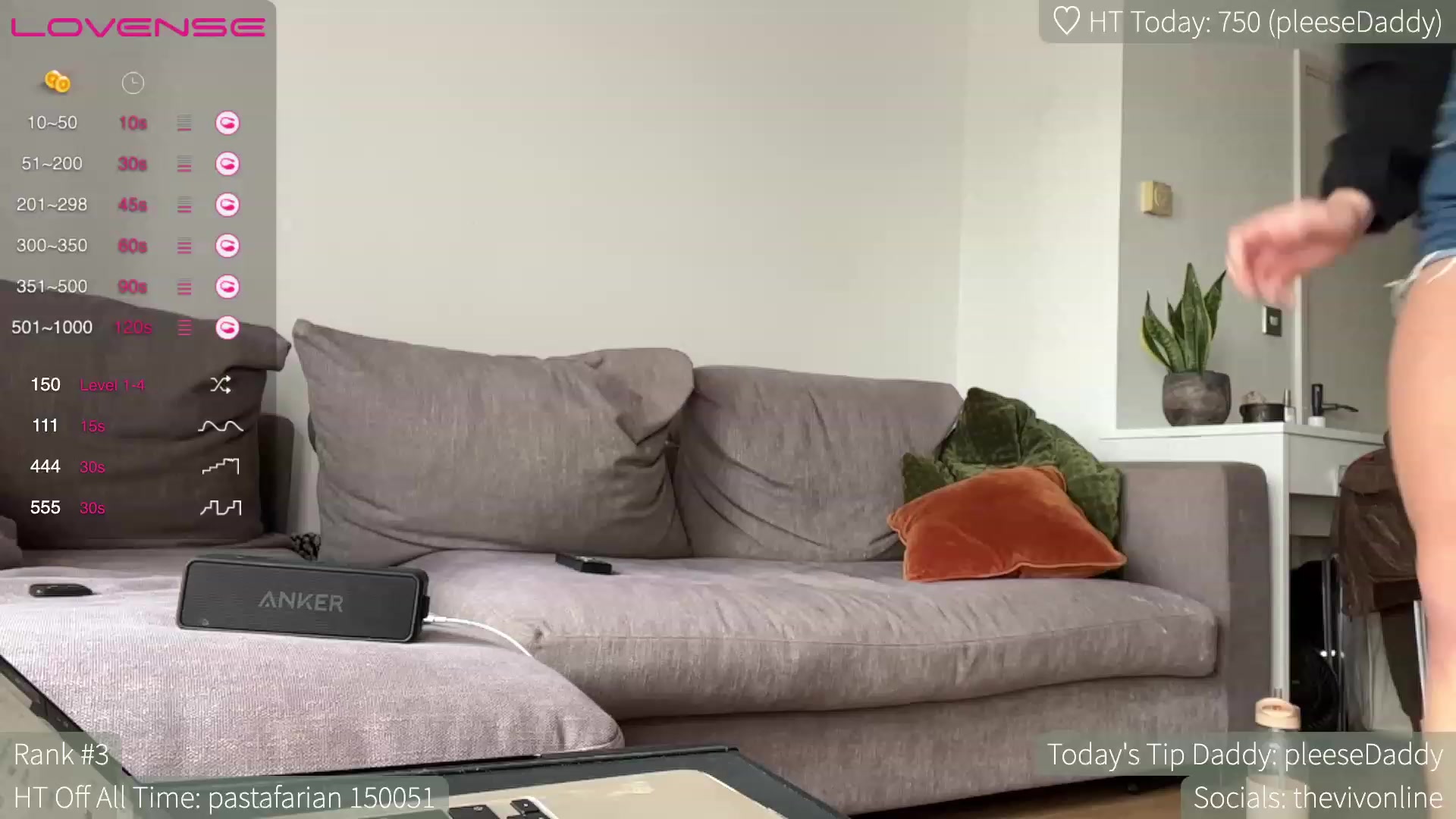 Gallery image thumbnail from HelloViv's myfreecams stream on, 07/21/2023, 18:19 image 1 of 20
