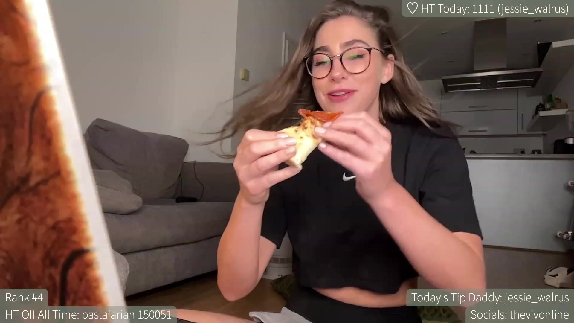 Gallery image thumbnail from HelloViv's myfreecams stream on, 07/26/2023, 22:51 image 5 of 20