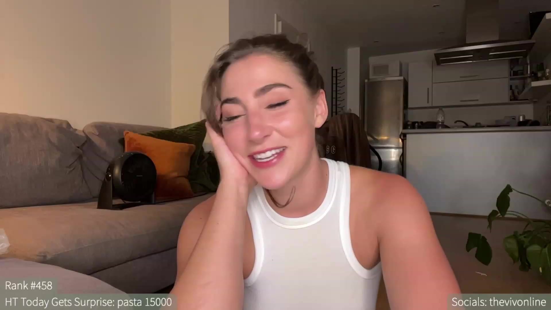 Gallery image thumbnail from HelloViv's myfreecams stream on, 08/24/2023, 20:15 image 10 of 20