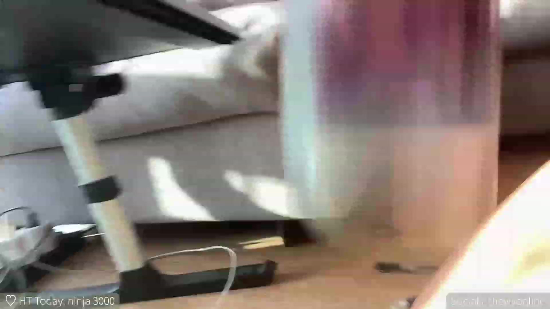 Gallery image thumbnail from HelloViv's myfreecams stream on, 08/26/2023, 17:46 image 18 of 20