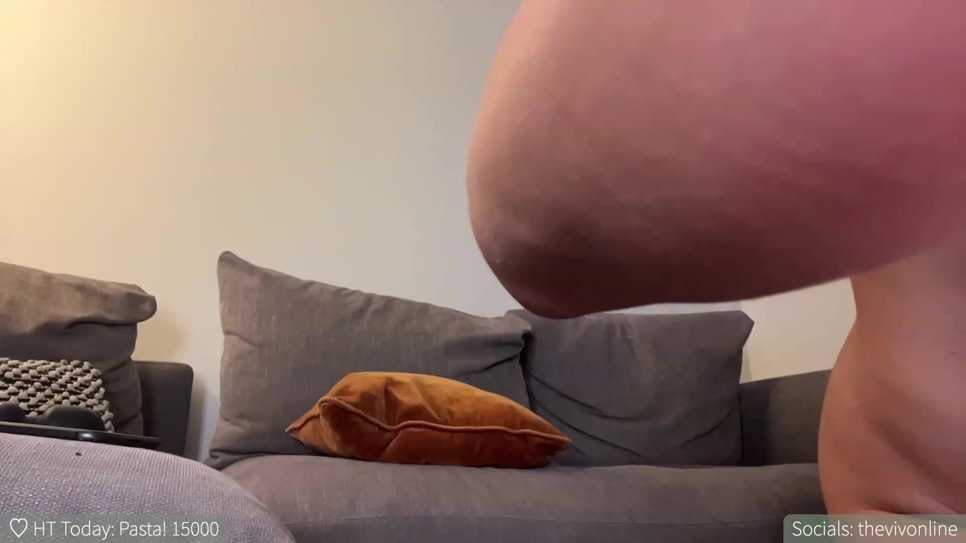 Gallery image thumbnail from HelloViv's myfreecams stream on, 08/26/2023, 21:45 image 16 of 20