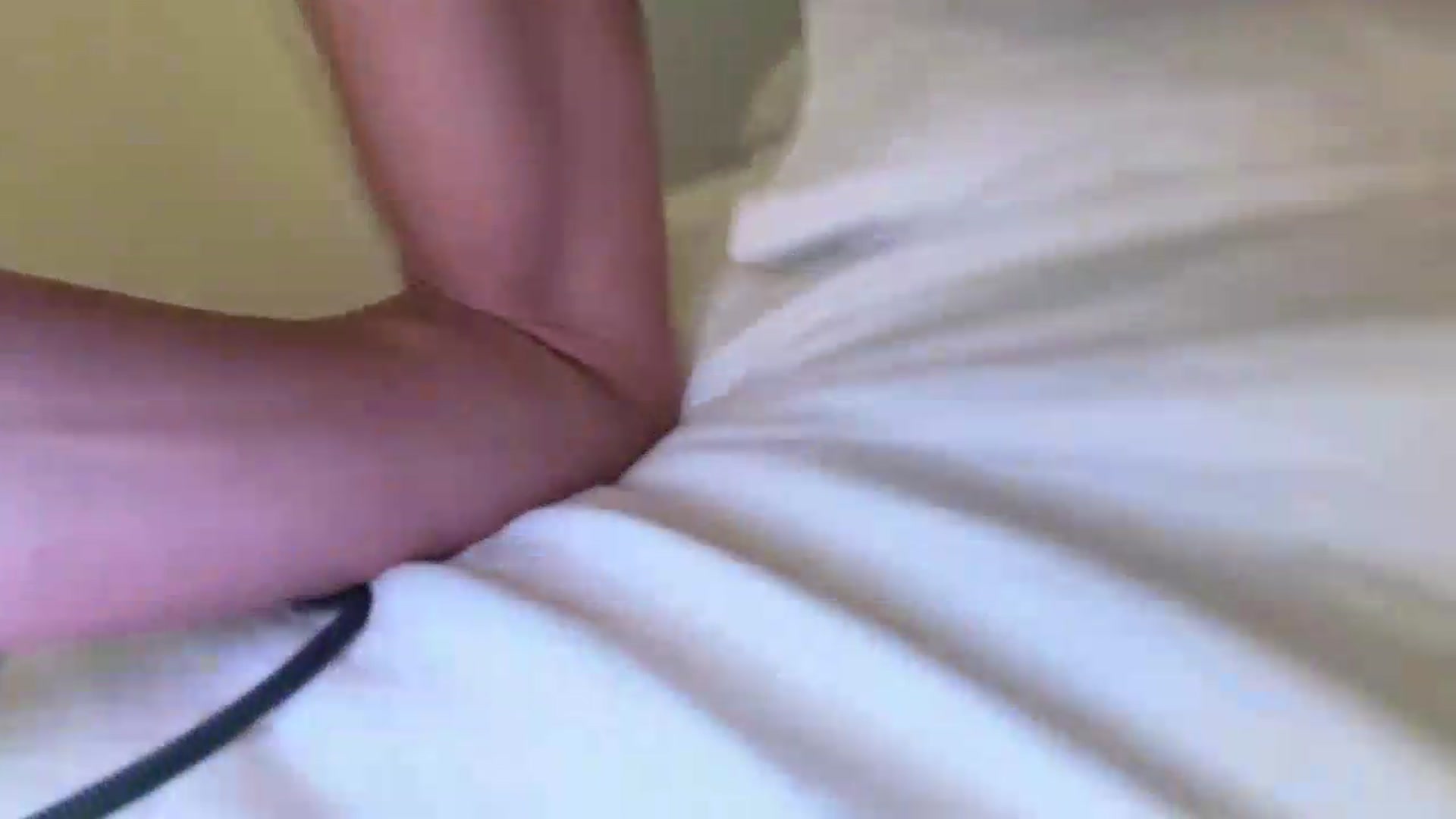 Gallery image thumbnail from HelloViv's myfreecams stream on, 07/26/2026, 23:45 image 11 of 20
