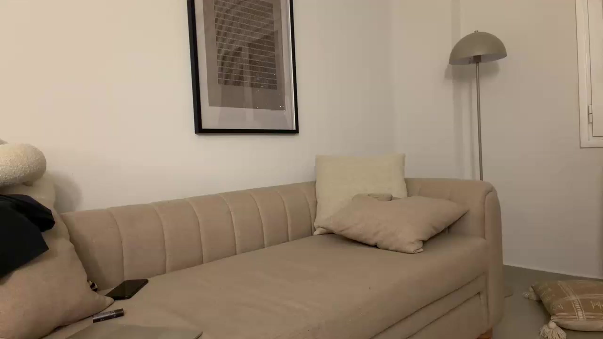 Gallery image thumbnail from HelloViv's myfreecams stream on, 07/30/2026, 16:48 image 13 of 20