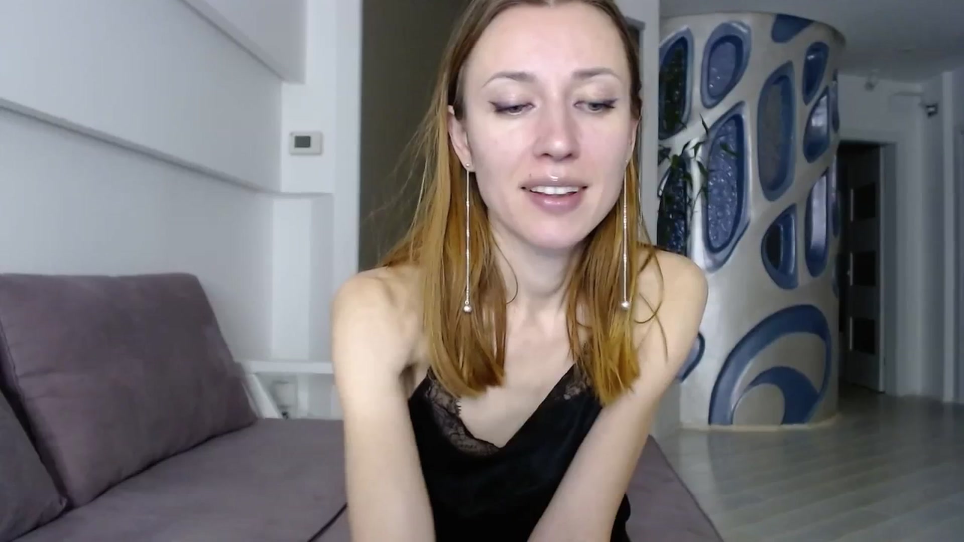 Gallery image thumbnail from Hello_Kate's myfreecams stream on, 01/09/2024, 18:28 image 16 of 20