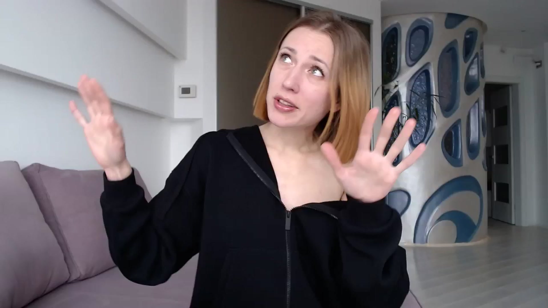 Gallery image thumbnail from Hello_Kate's myfreecams stream on, 03/18/2024, 12:23 image 1 of 20