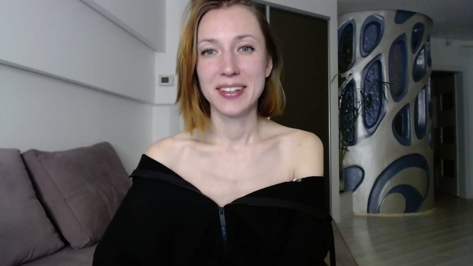 Gallery image thumbnail from Hello_Kate's myfreecams stream on, 03/18/2024, 19:31 image 1 of 20