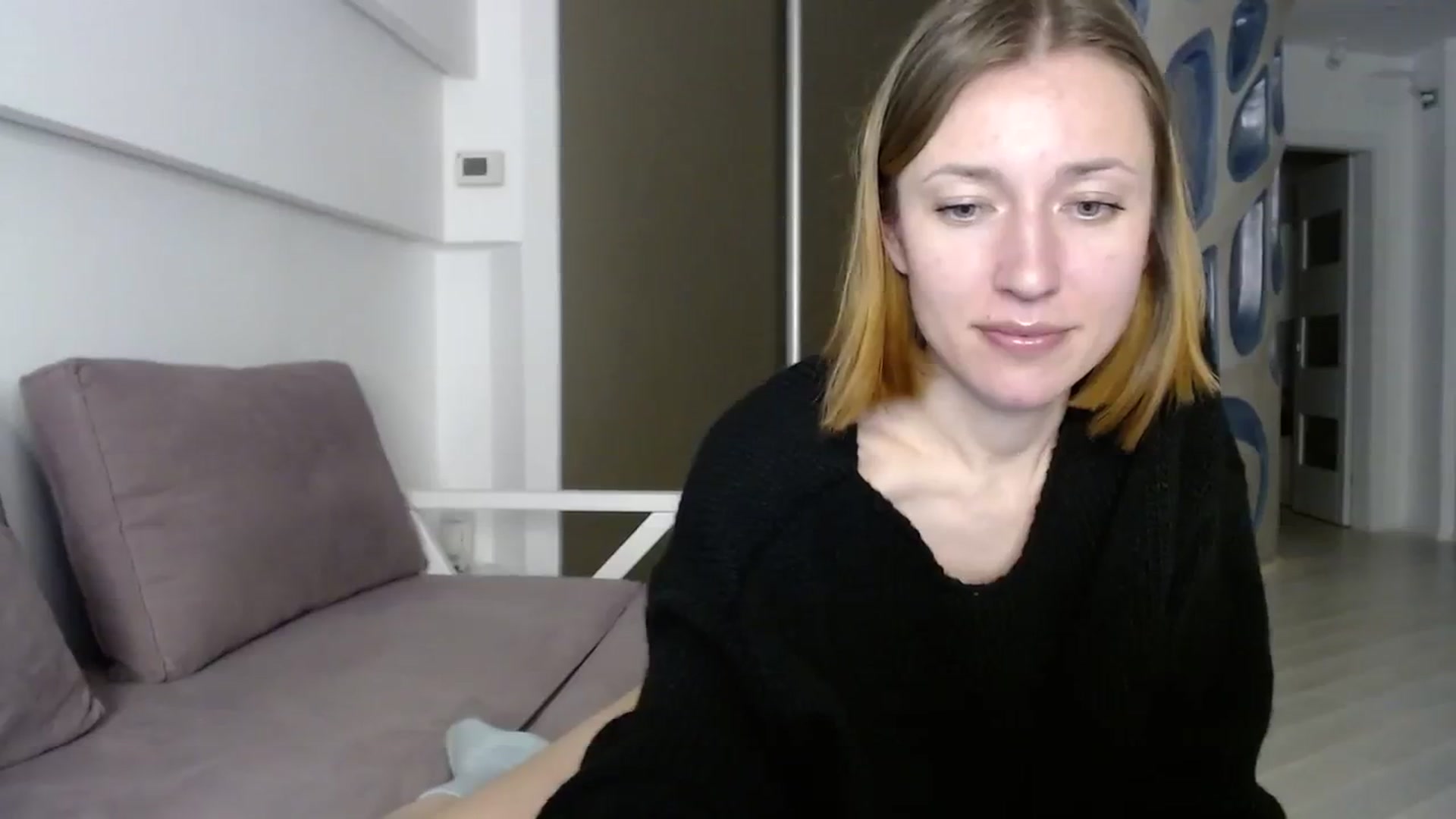 Gallery image thumbnail from Hello_Kate's myfreecams stream on, 03/19/2024, 18:32 image 18 of 20