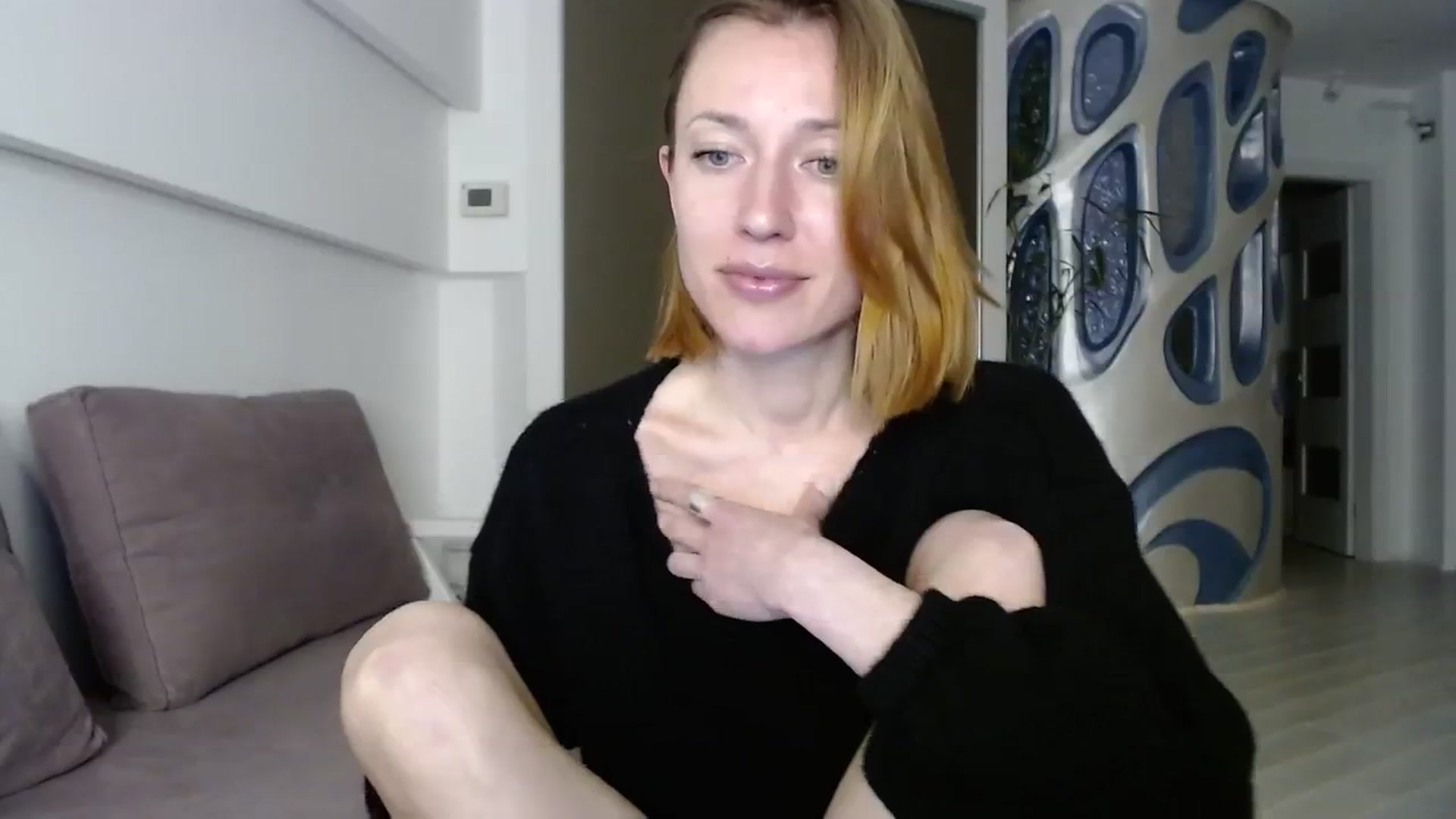 Gallery image thumbnail from Hello_Kate's myfreecams stream on, 03/19/2024, 18:32 image 20 of 20