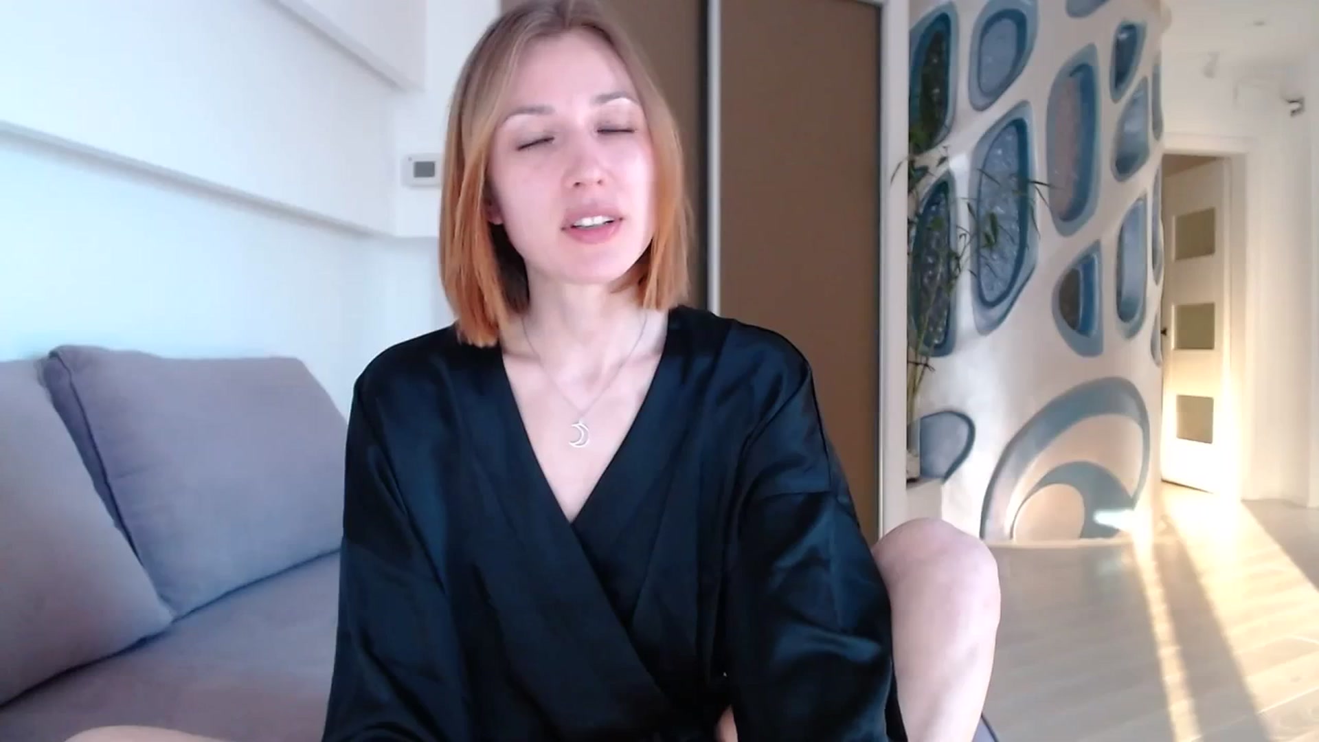 Gallery image thumbnail from Hello_Kate's myfreecams stream on, 03/21/2024, 16:48 image 10 of 20