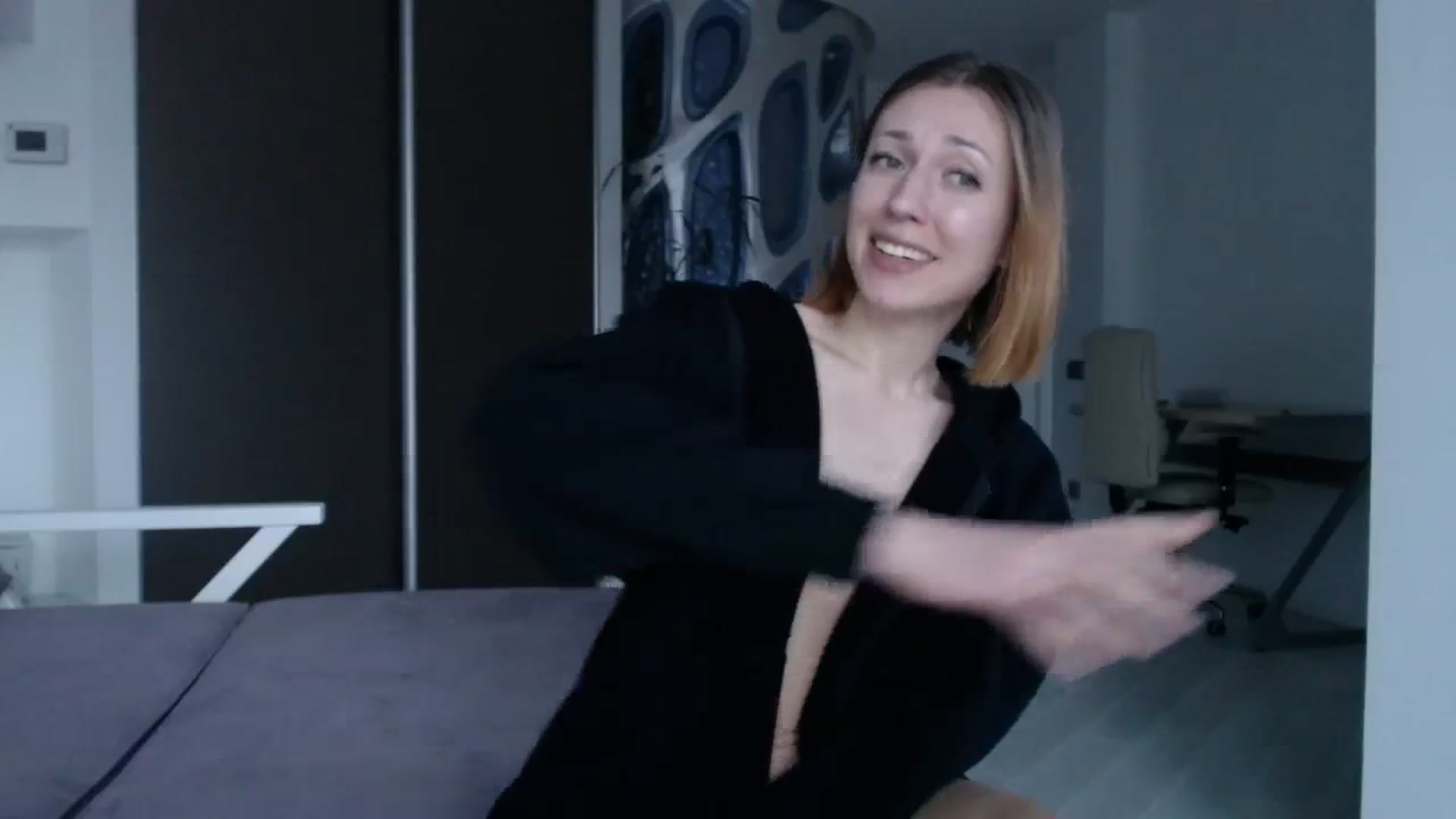 Gallery image thumbnail from Hello_Kate's myfreecams stream on, 03/24/2024, 17:00 image 14 of 20