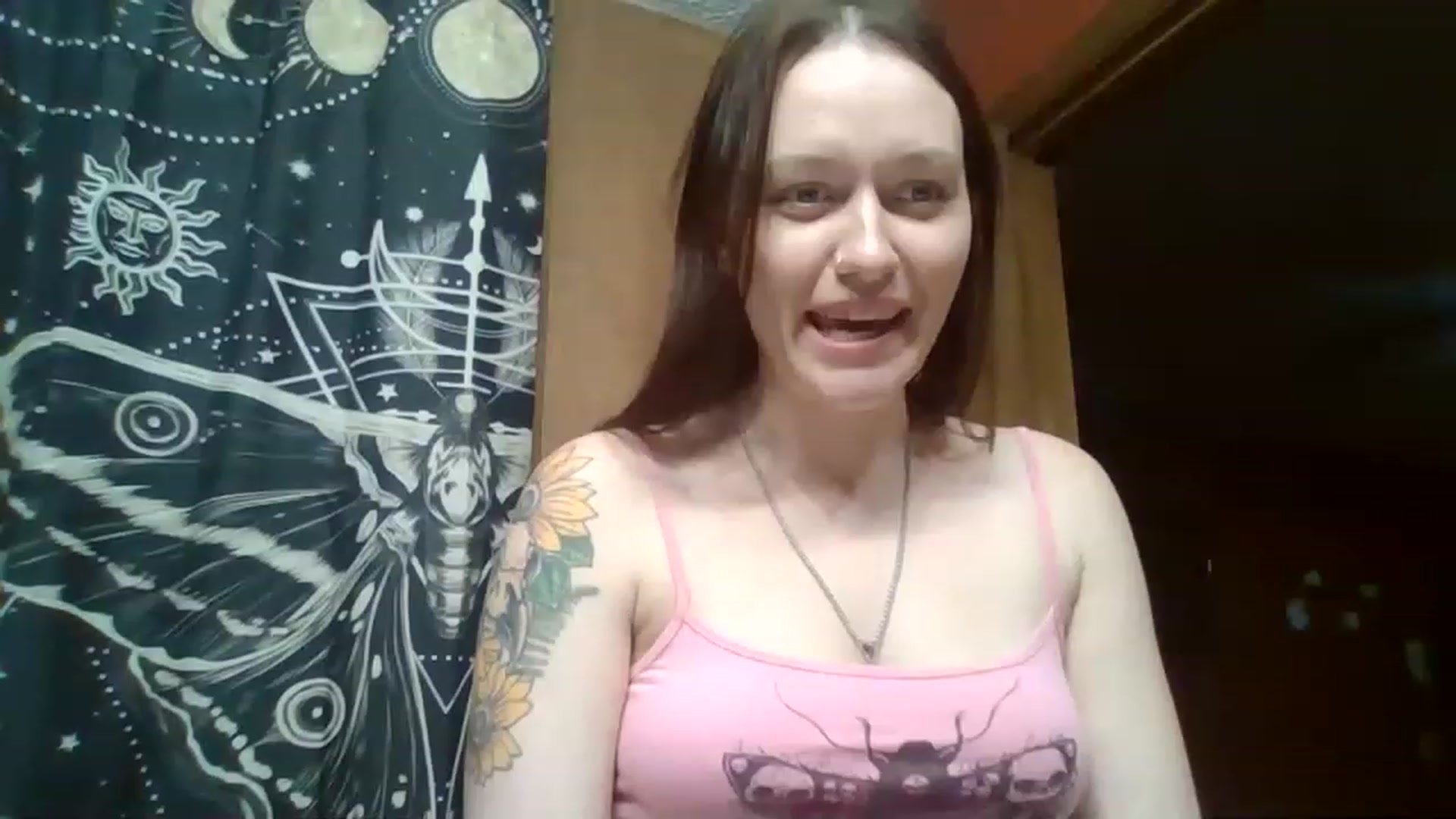 Gallery image thumbnail from HellzVixxxen's myfreecams stream on, 11/16/2022, 12:42 image 12 of 20