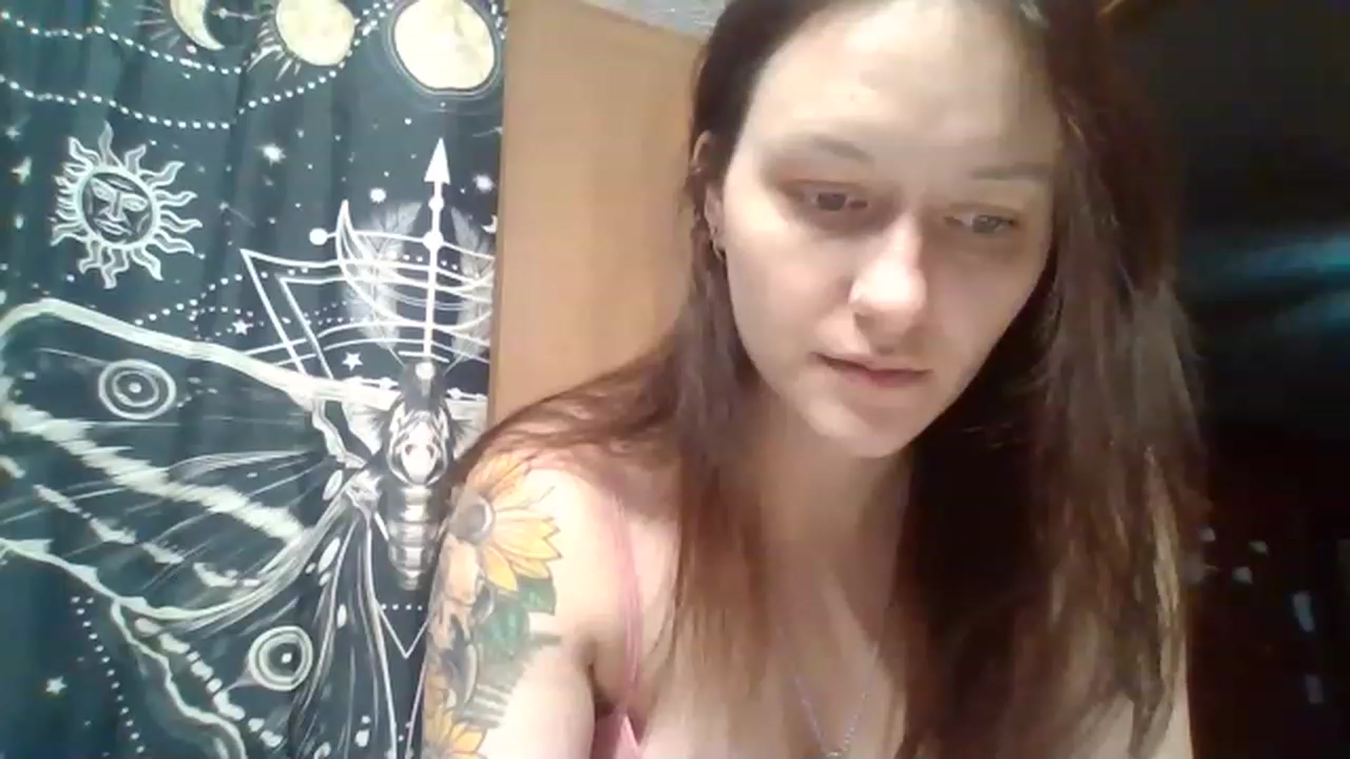 Gallery image thumbnail from HellzVixxxen's myfreecams stream on, 11/16/2022, 12:42 image 6 of 20