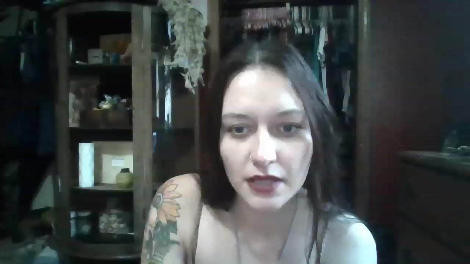 Gallery image thumbnail from HellzVixxxen's myfreecams stream on, 11/16/2022, 12:42 image 19 of 20