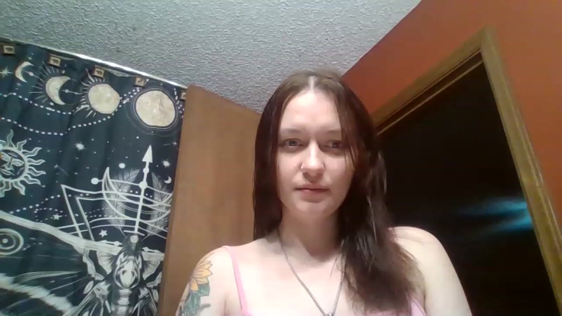 Gallery image thumbnail from HellzVixxxen's myfreecams stream on, 11/16/2022, 12:42 image 2 of 20