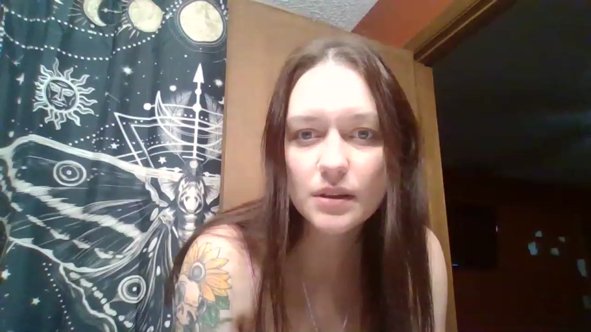 Gallery image thumbnail from HellzVixxxen's myfreecams stream on, 11/16/2022, 12:42 image 14 of 20