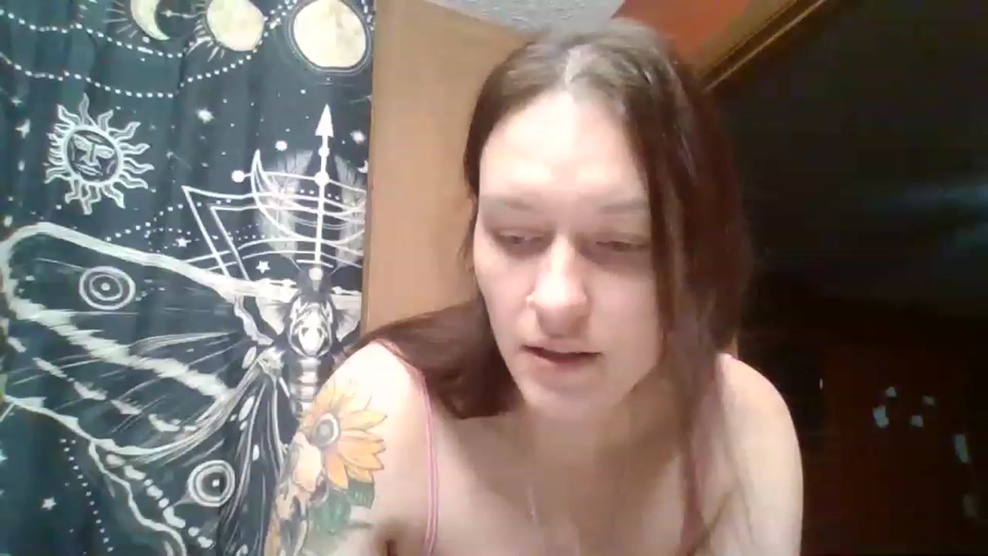 Gallery image thumbnail from HellzVixxxen's myfreecams stream on, 11/16/2022, 12:42 image 8 of 20
