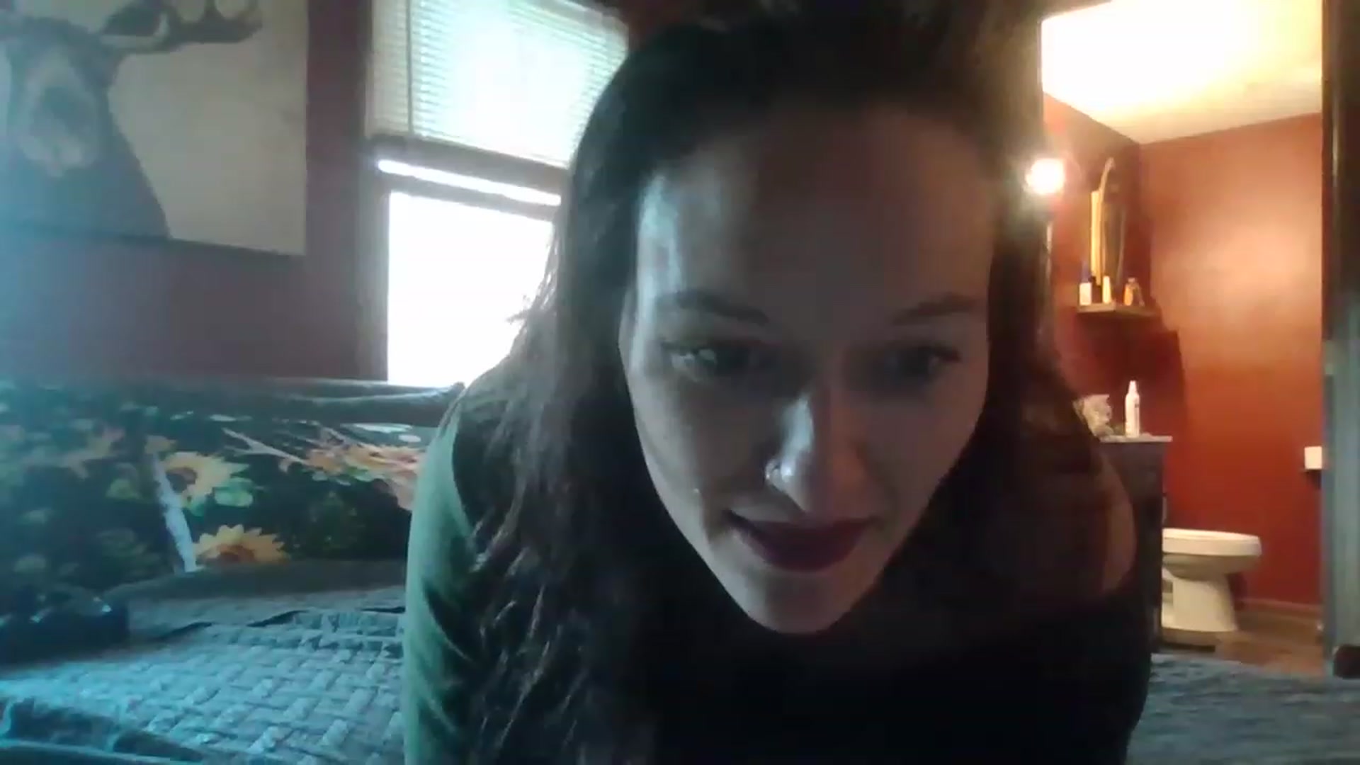 Gallery image thumbnail from HellzVixxxen's myfreecams stream on, 11/18/2022, 13:20 image 15 of 20