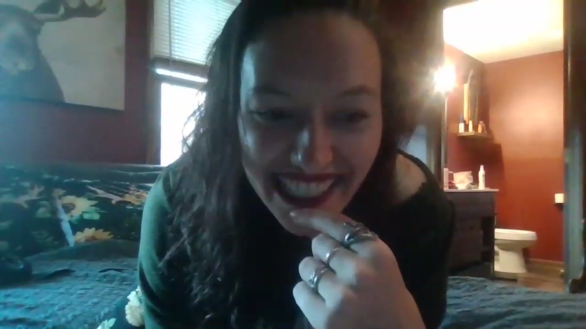 Gallery image thumbnail from HellzVixxxen's myfreecams stream on, 11/18/2022, 13:20 image 12 of 20