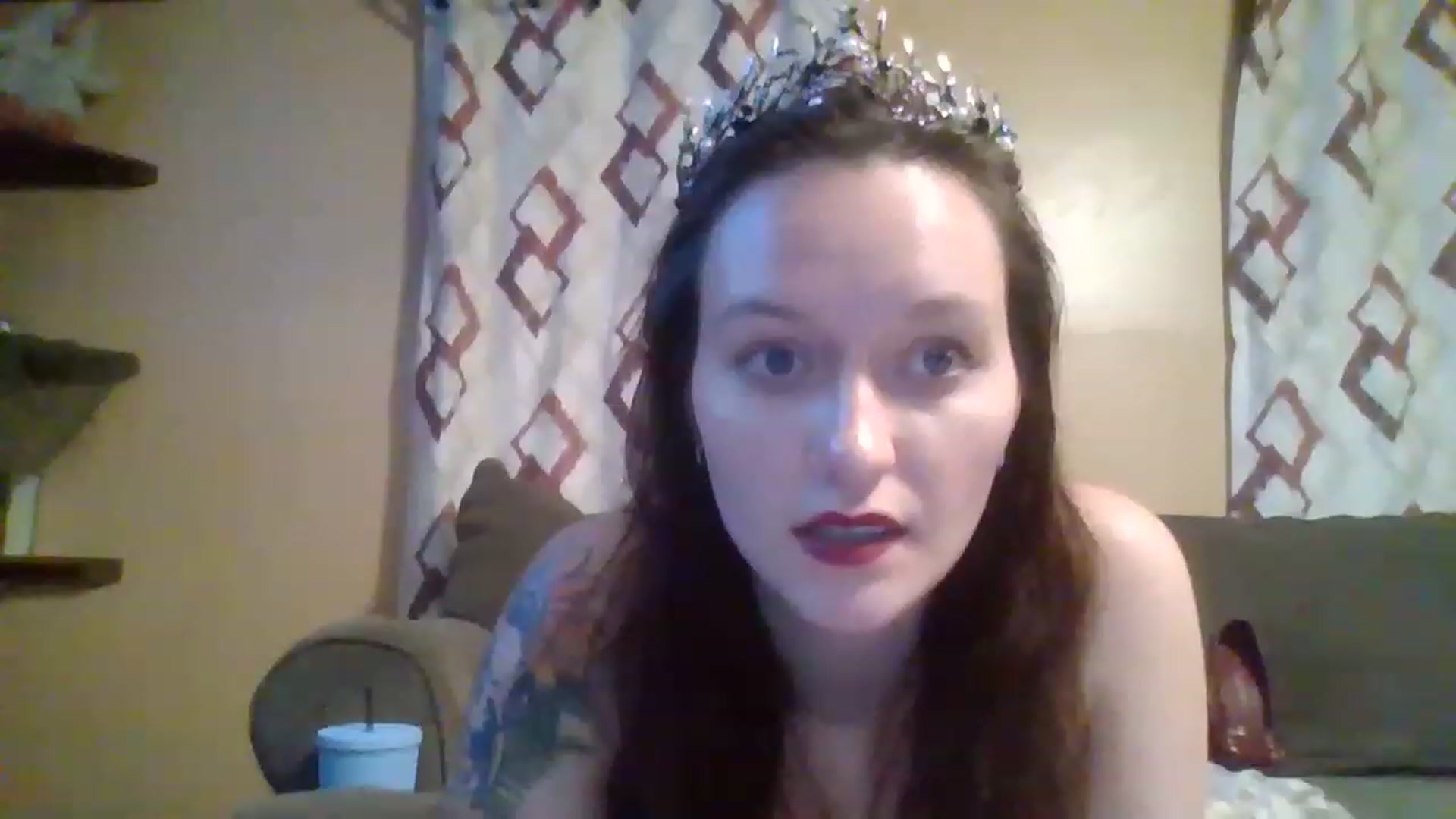 Gallery image thumbnail from HellzVixxxen's myfreecams stream on, 11/19/2022, 01:52 image 4 of 20