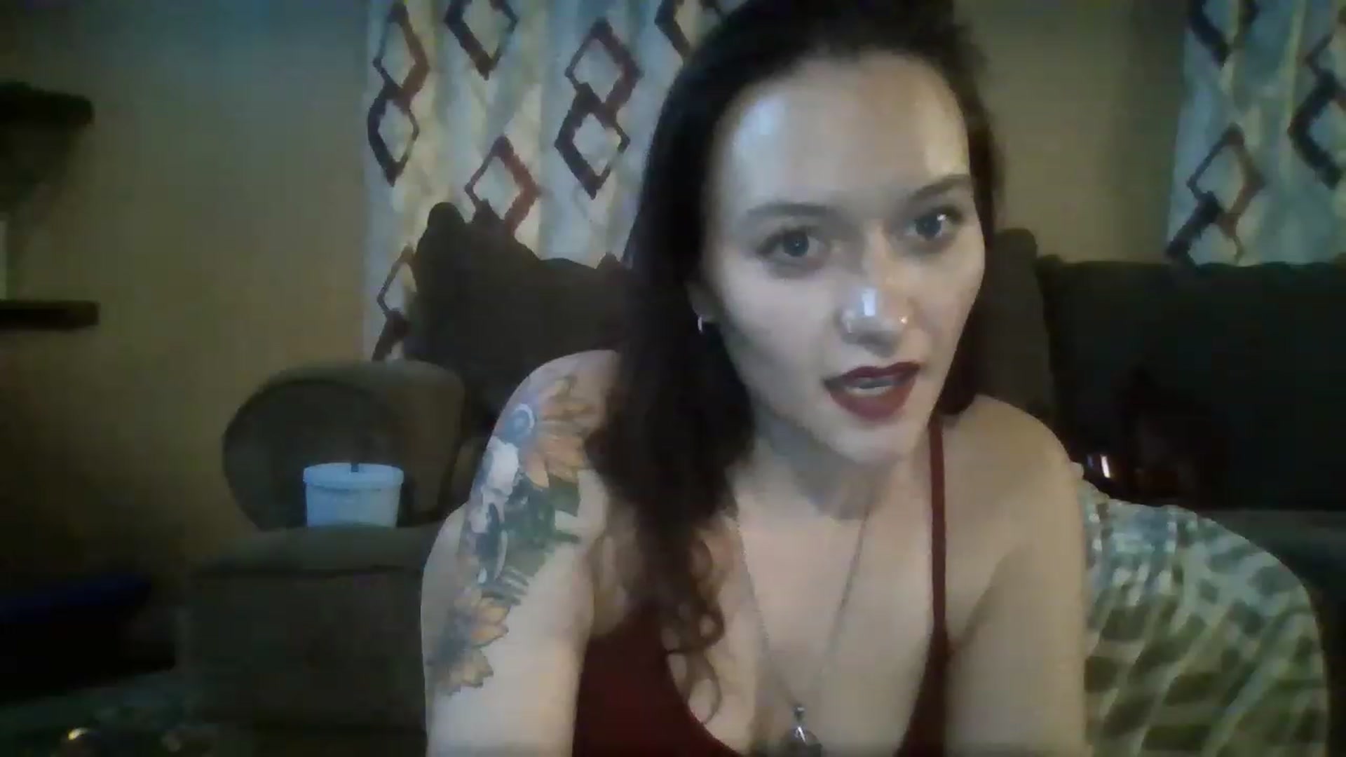 Gallery image thumbnail from HellzVixxxen's myfreecams stream on, 11/19/2022, 01:52 image 18 of 20