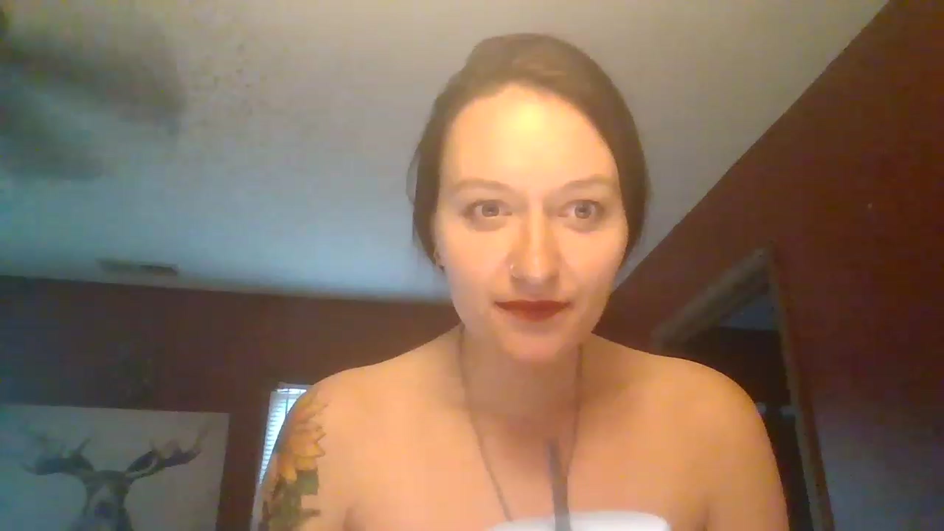 Gallery image thumbnail from HellzVixxxen's myfreecams stream on, 11/22/2022, 21:31 image 13 of 20