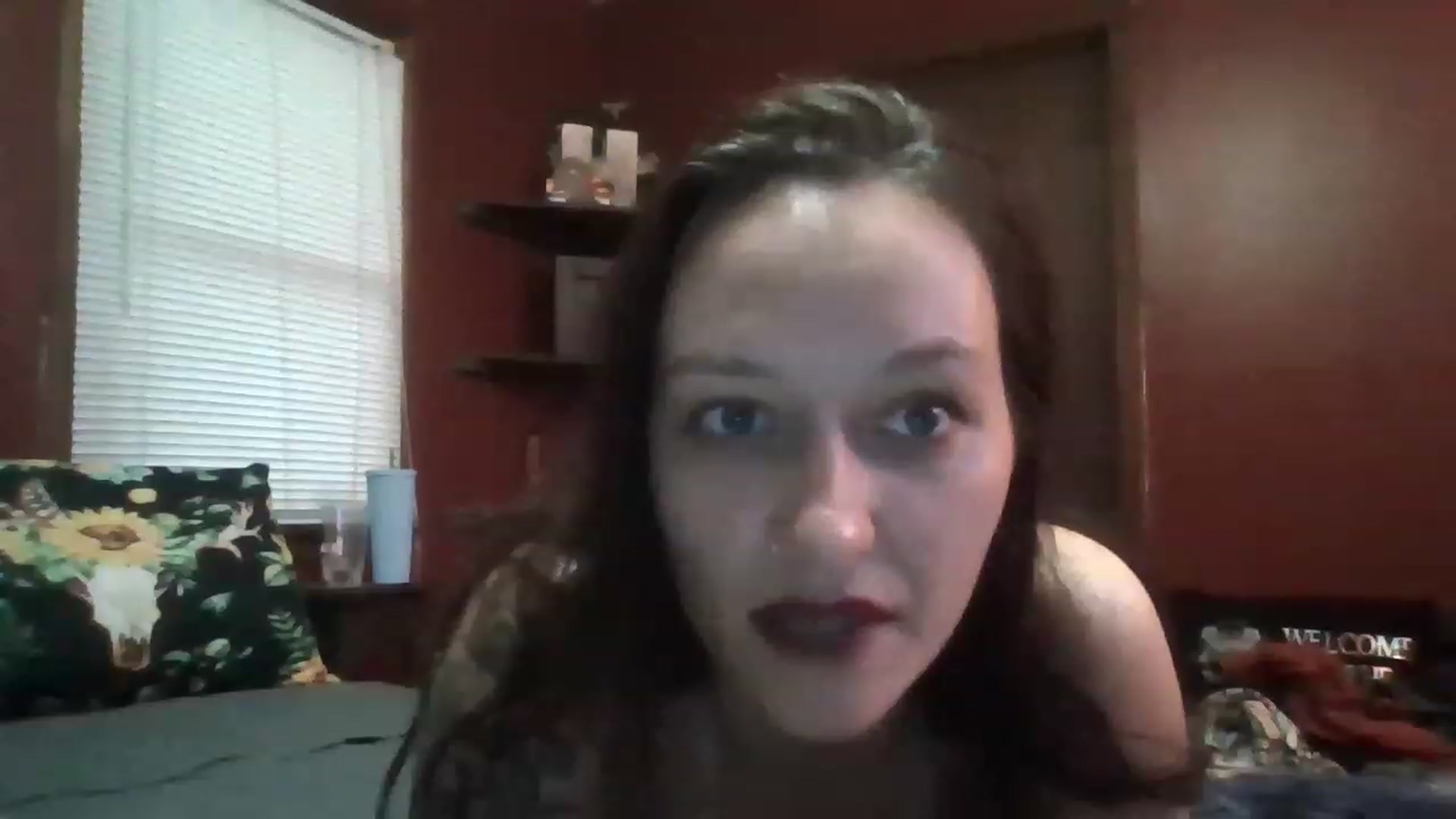 Gallery image thumbnail from HellzVixxxen's myfreecams stream on, 11/23/2022, 12:15 image 4 of 20