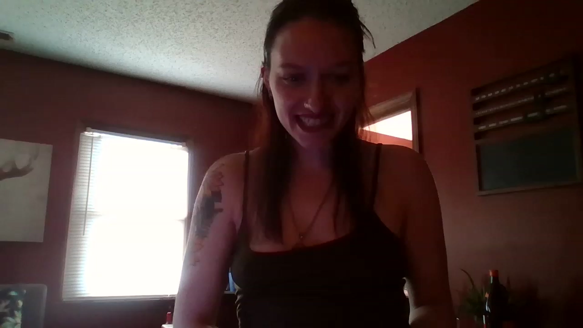 Gallery image thumbnail from HellzVixxxen's myfreecams stream on, 11/28/2022, 14:38 image 16 of 20