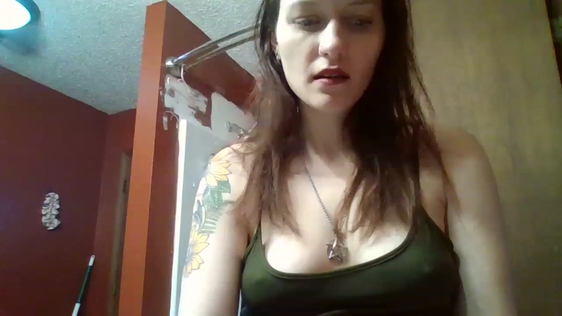 Gallery image thumbnail from HellzVixxxen's myfreecams stream on, 11/28/2022, 14:38 image 14 of 20