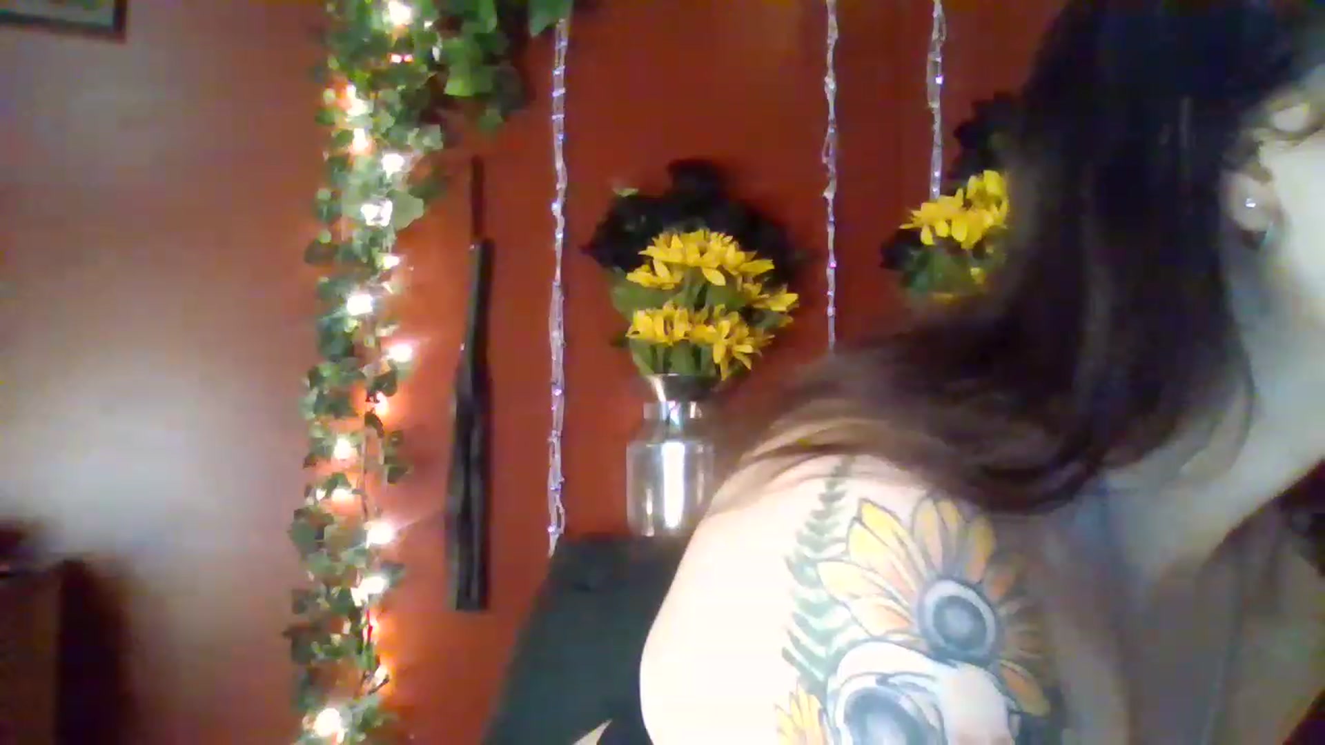 Gallery image thumbnail from HellzVixxxen's myfreecams stream on, 12/05/2022, 12:42 image 20 of 20