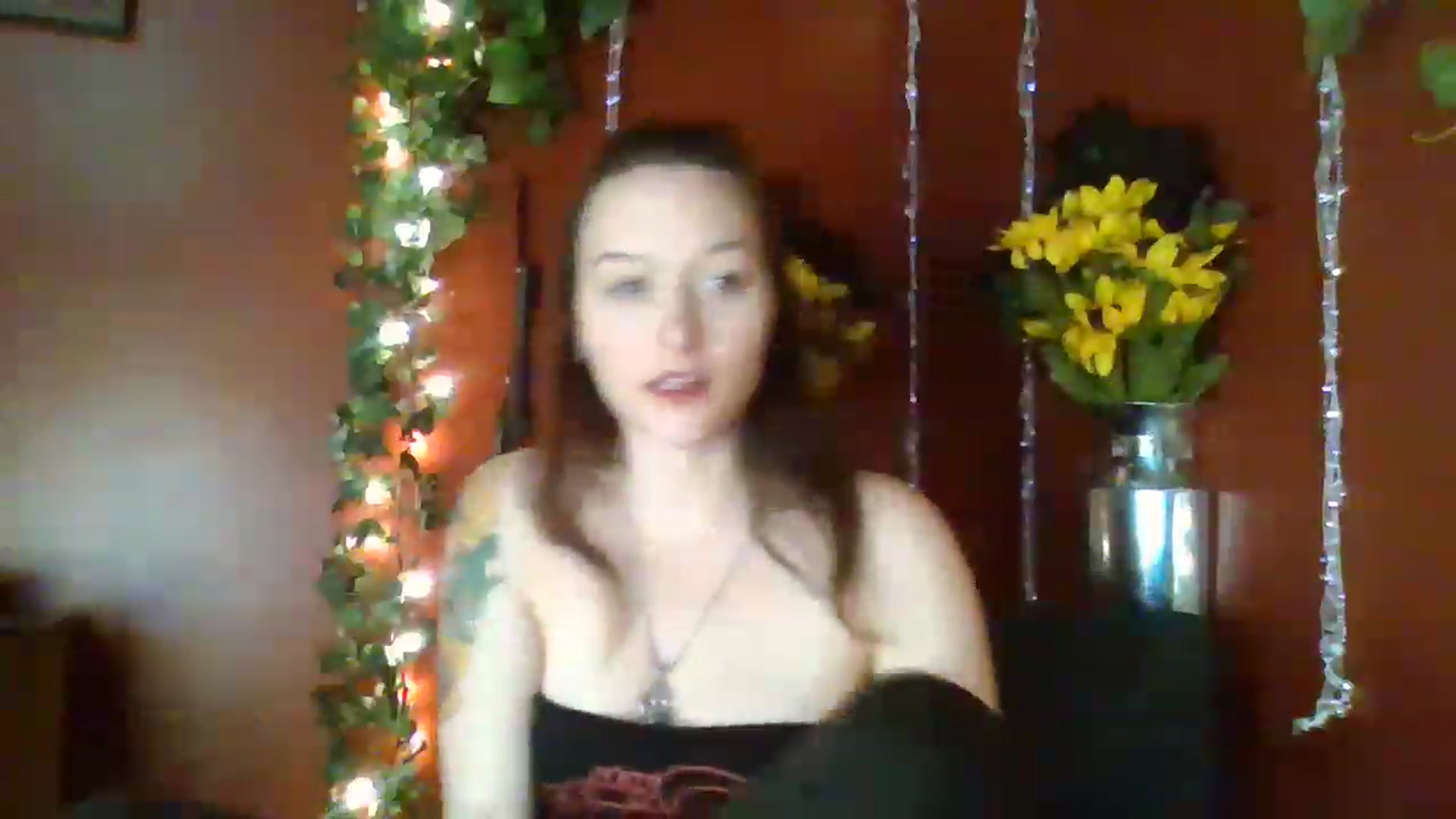Gallery image thumbnail from HellzVixxxen's myfreecams stream on, 12/05/2022, 12:42 image 17 of 20