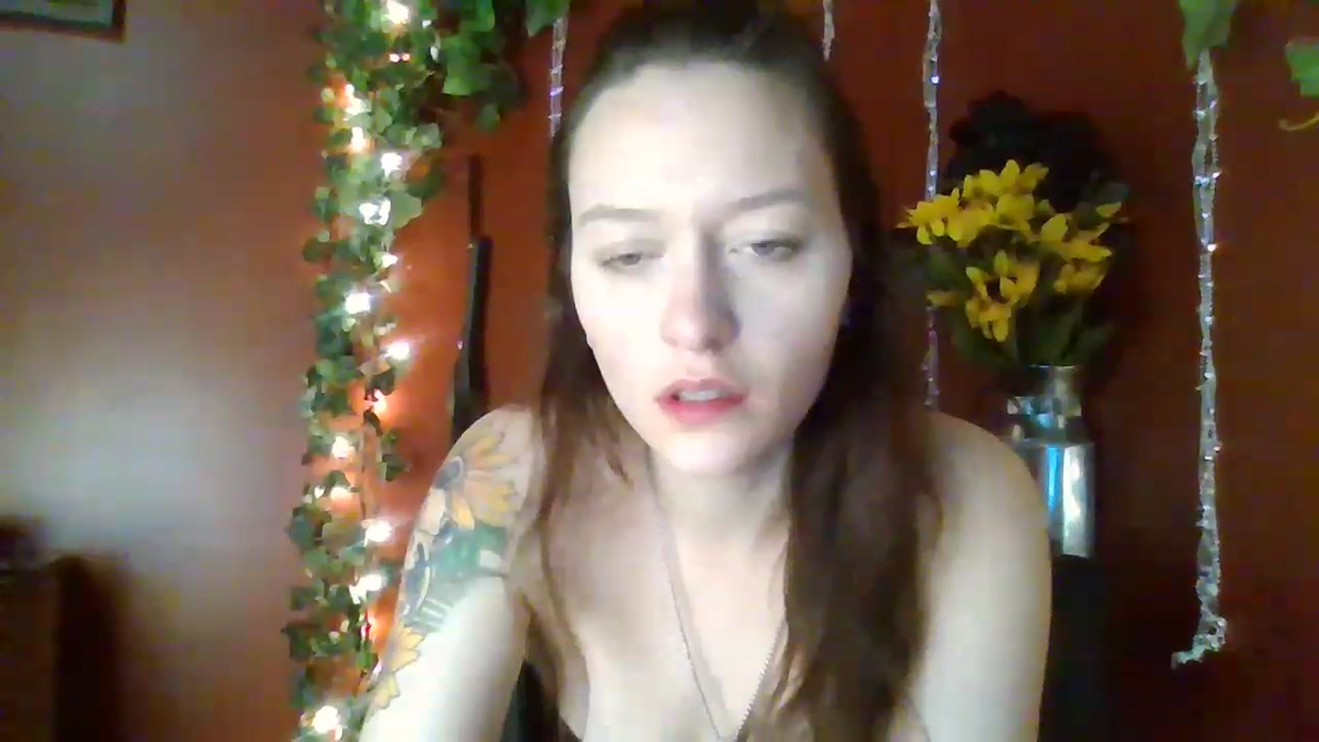 Gallery image thumbnail from HellzVixxxen's myfreecams stream on, 12/05/2022, 12:42 image 12 of 20