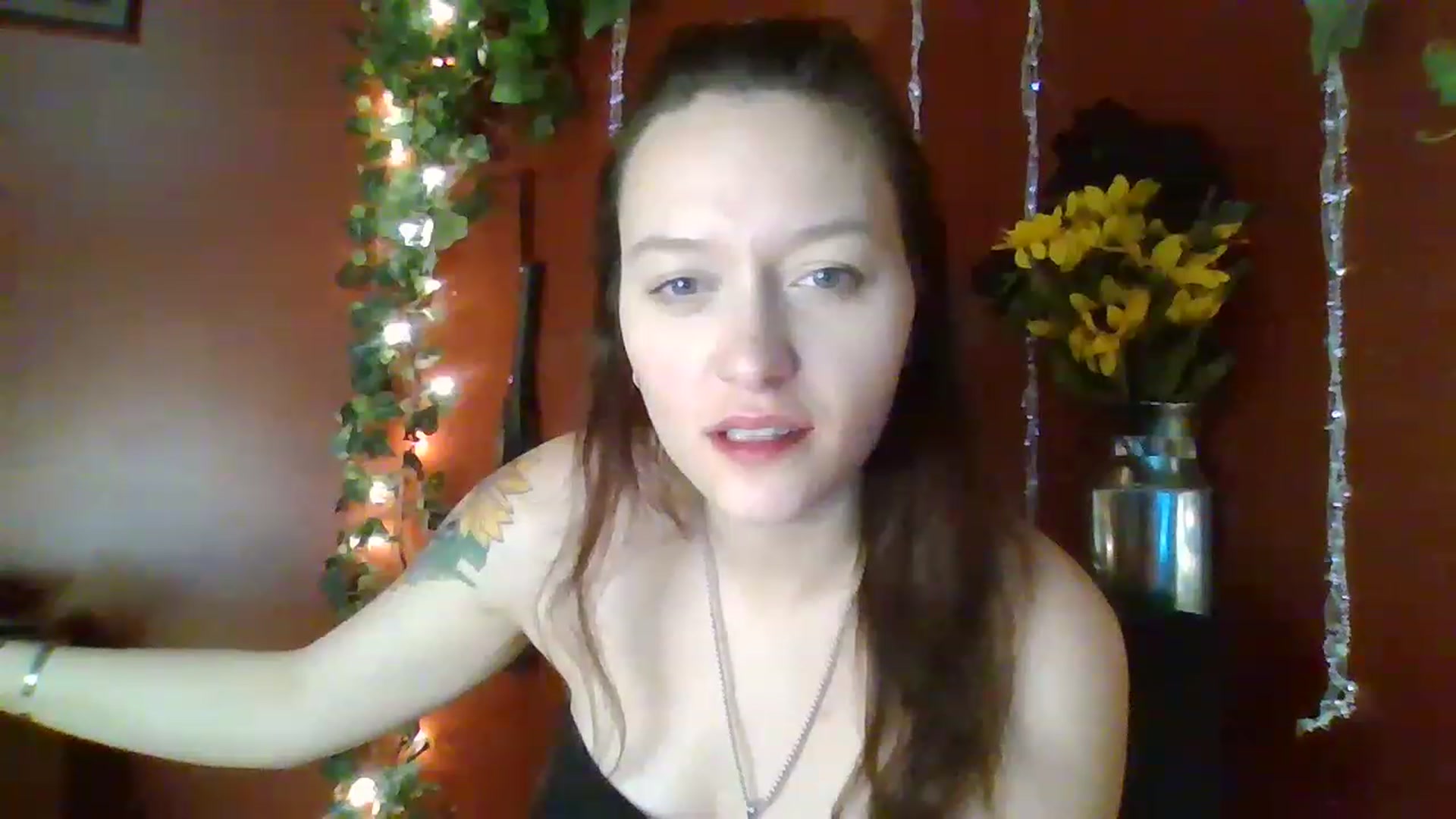 Gallery image thumbnail from HellzVixxxen's myfreecams stream on, 12/05/2022, 12:42 image 10 of 20