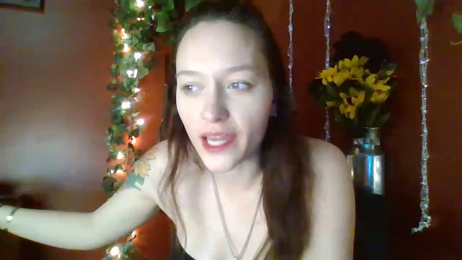 Gallery image thumbnail from HellzVixxxen's myfreecams stream on, 12/05/2022, 12:42 image 11 of 20