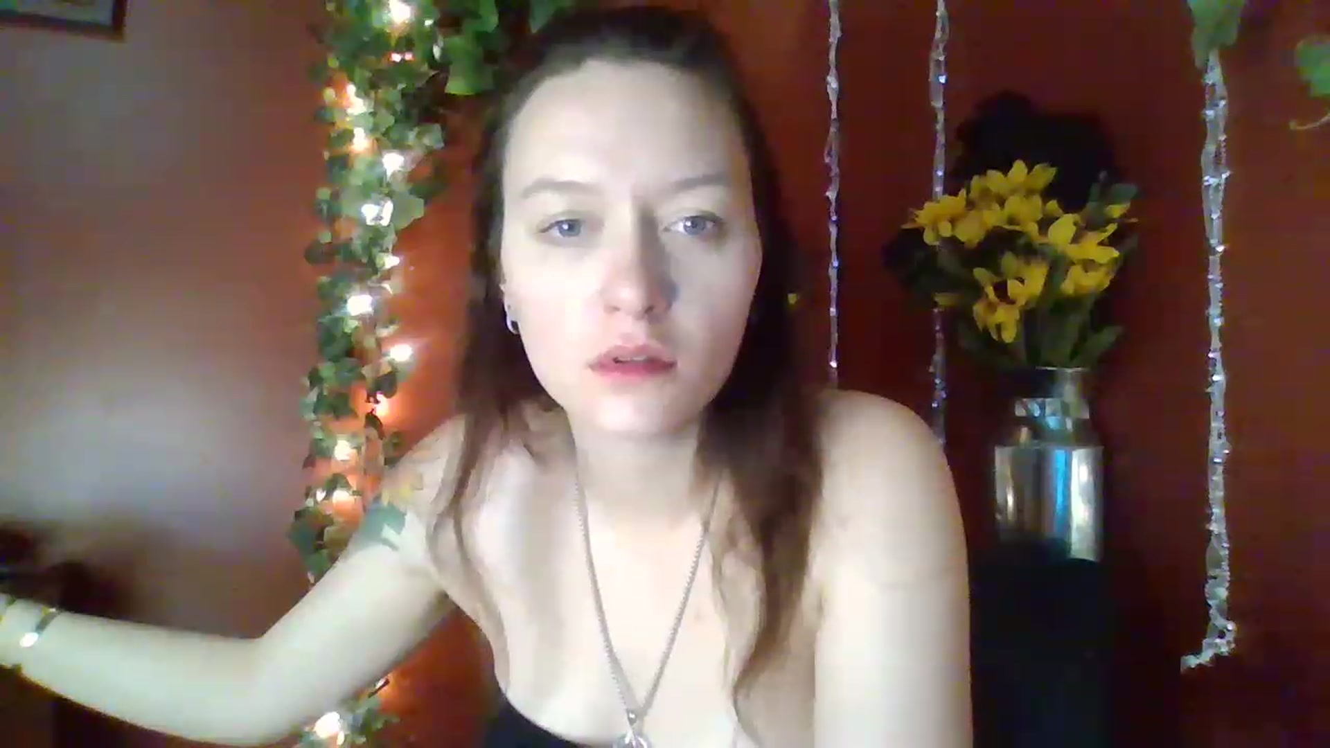 Gallery image thumbnail from HellzVixxxen's myfreecams stream on, 12/05/2022, 12:42 image 18 of 20