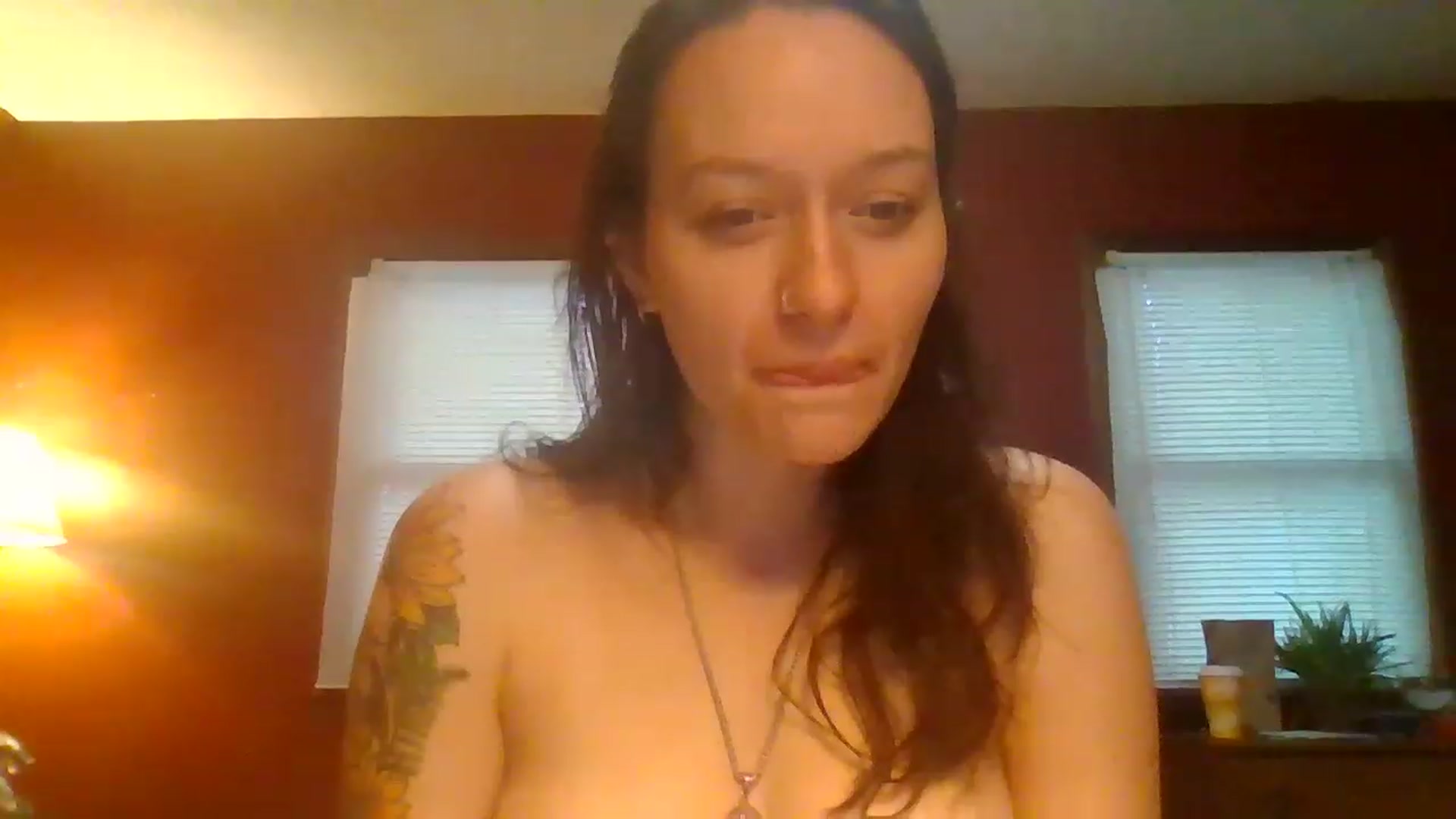 Gallery image thumbnail from HellzVixxxen's myfreecams stream on, 12/16/2022, 12:55 image 6 of 20