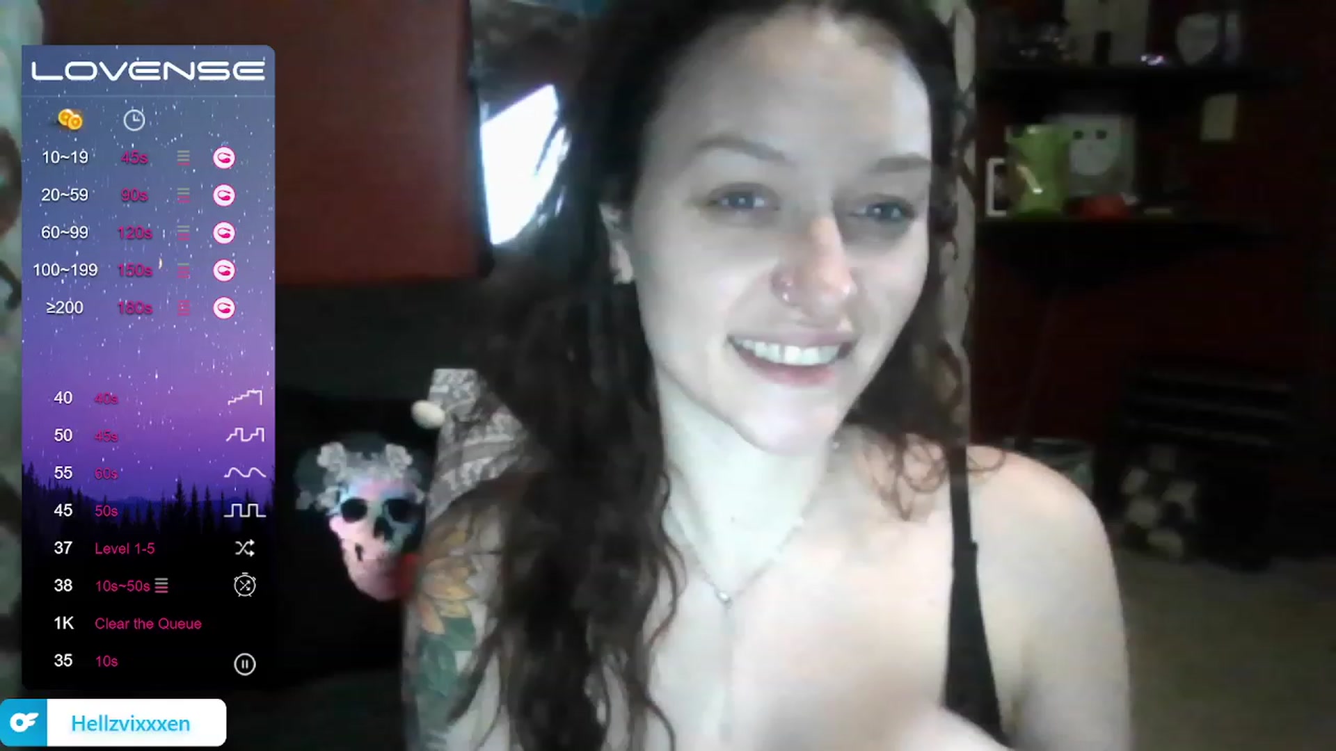 Gallery image thumbnail from HellzVixxxen's myfreecams stream on, 01/09/2023, 12:26 image 17 of 20